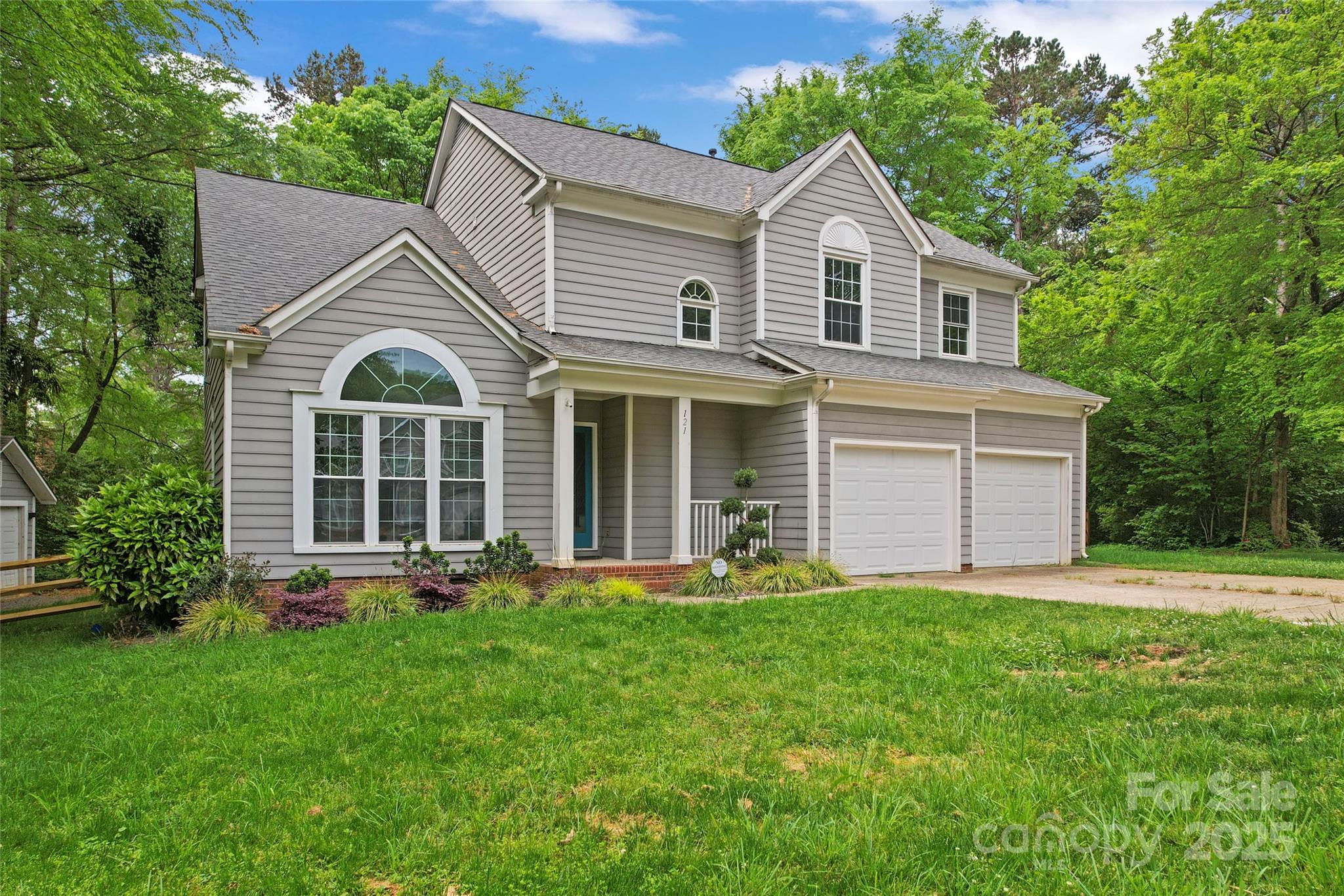 121 Northhampton Drive Property Photo