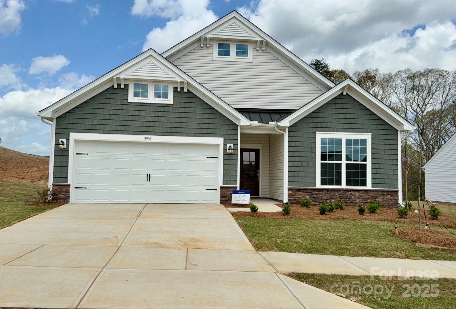 5901 Oak Branch Circle Property Photo