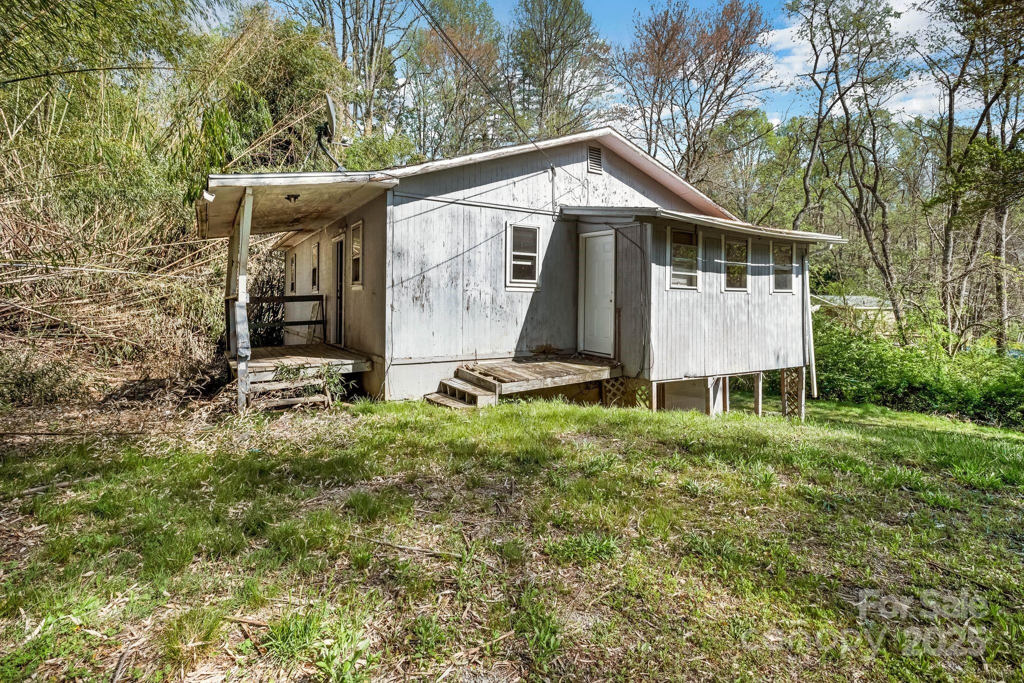 91 Catawba Lane Property Photo