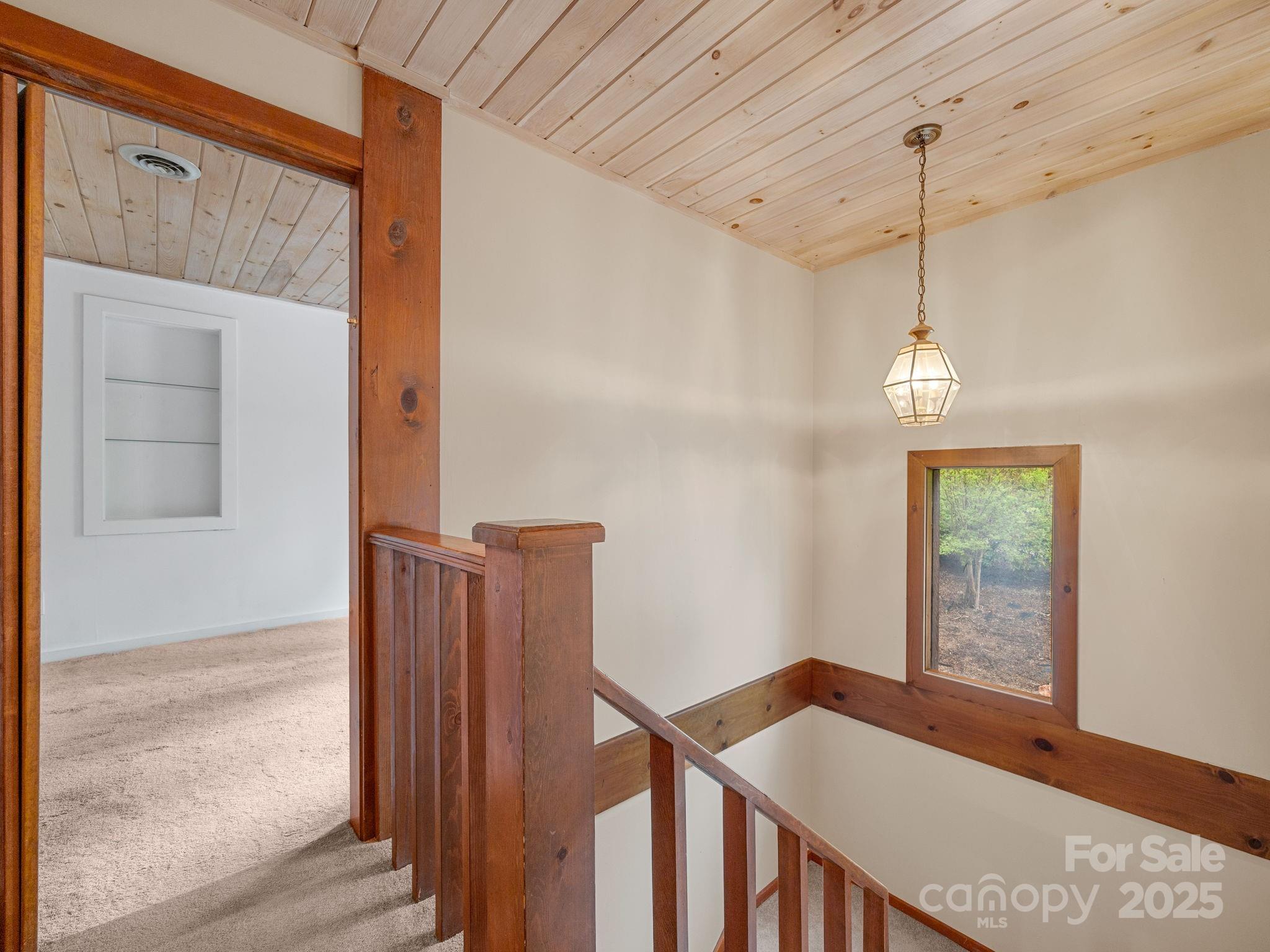 241 Pinefield Drive Property Photo 18