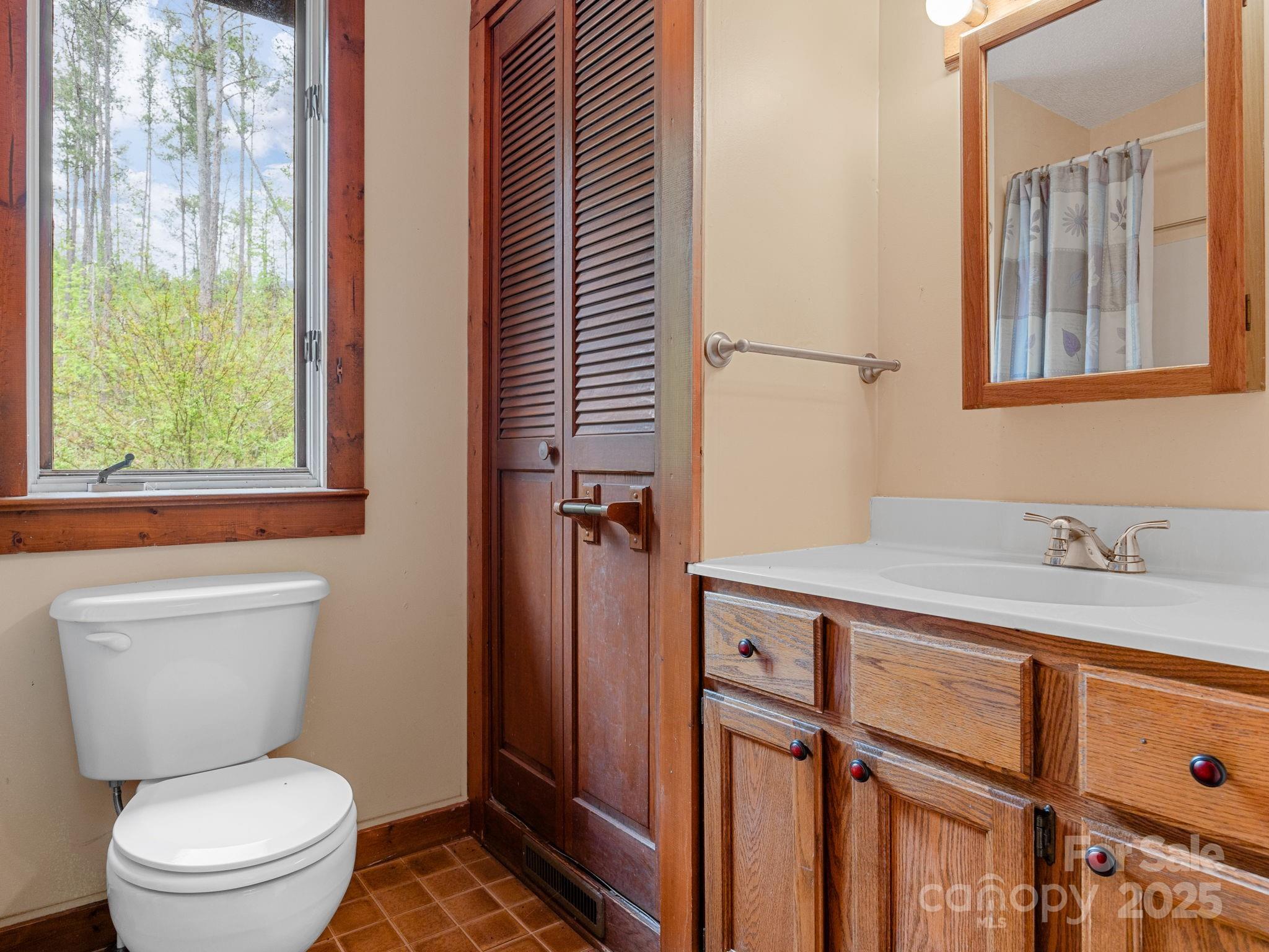 241 Pinefield Drive Property Photo 30