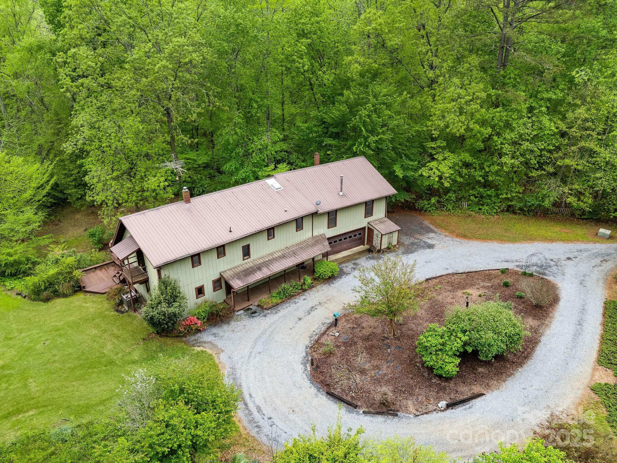 241 Pinefield Drive Property Photo 39