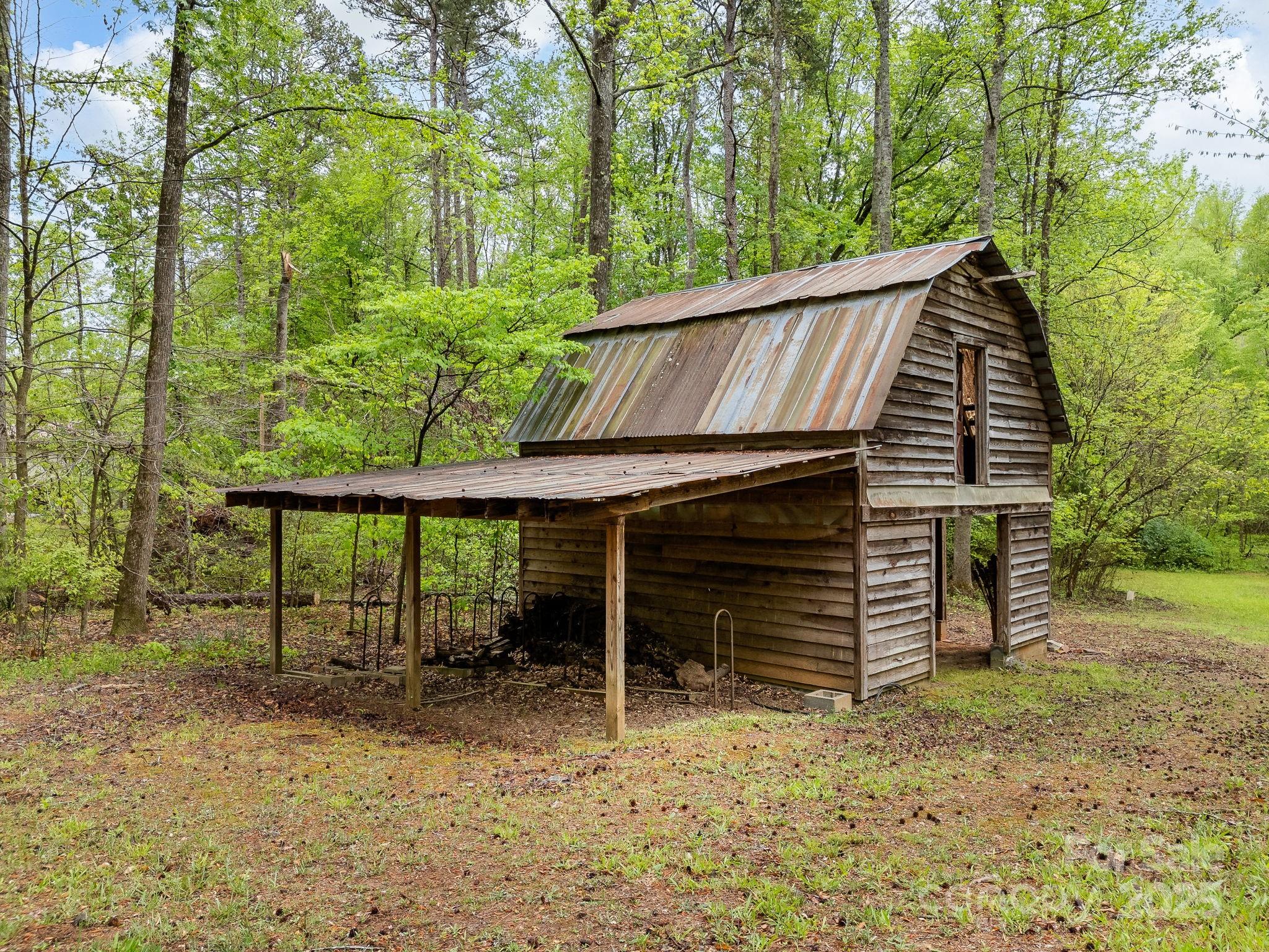 241 Pinefield Drive Property Photo 40