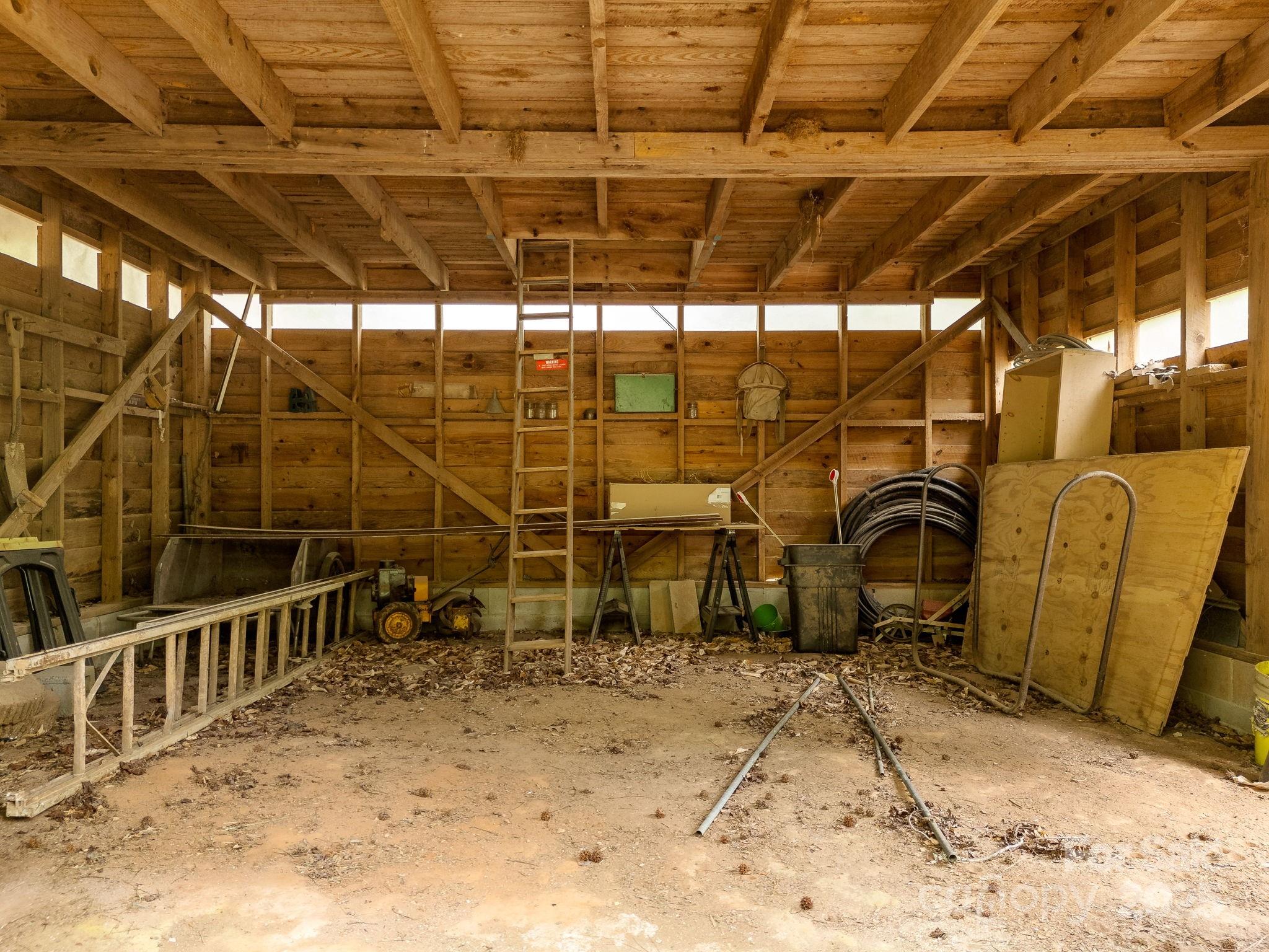 241 Pinefield Drive Property Photo 41