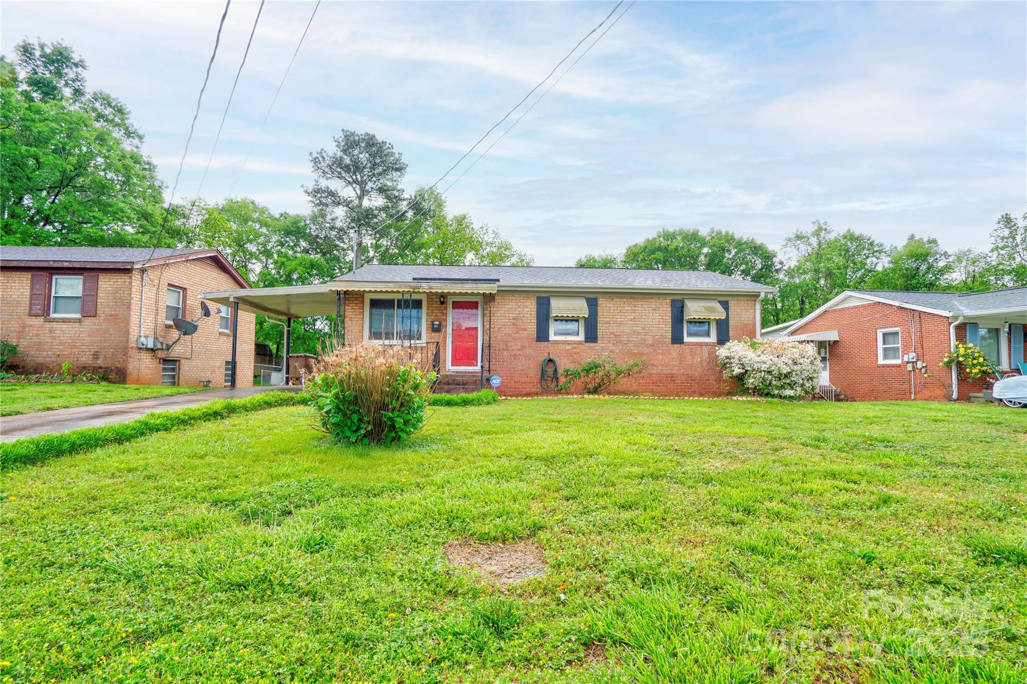 311 Best Street Property Photo
