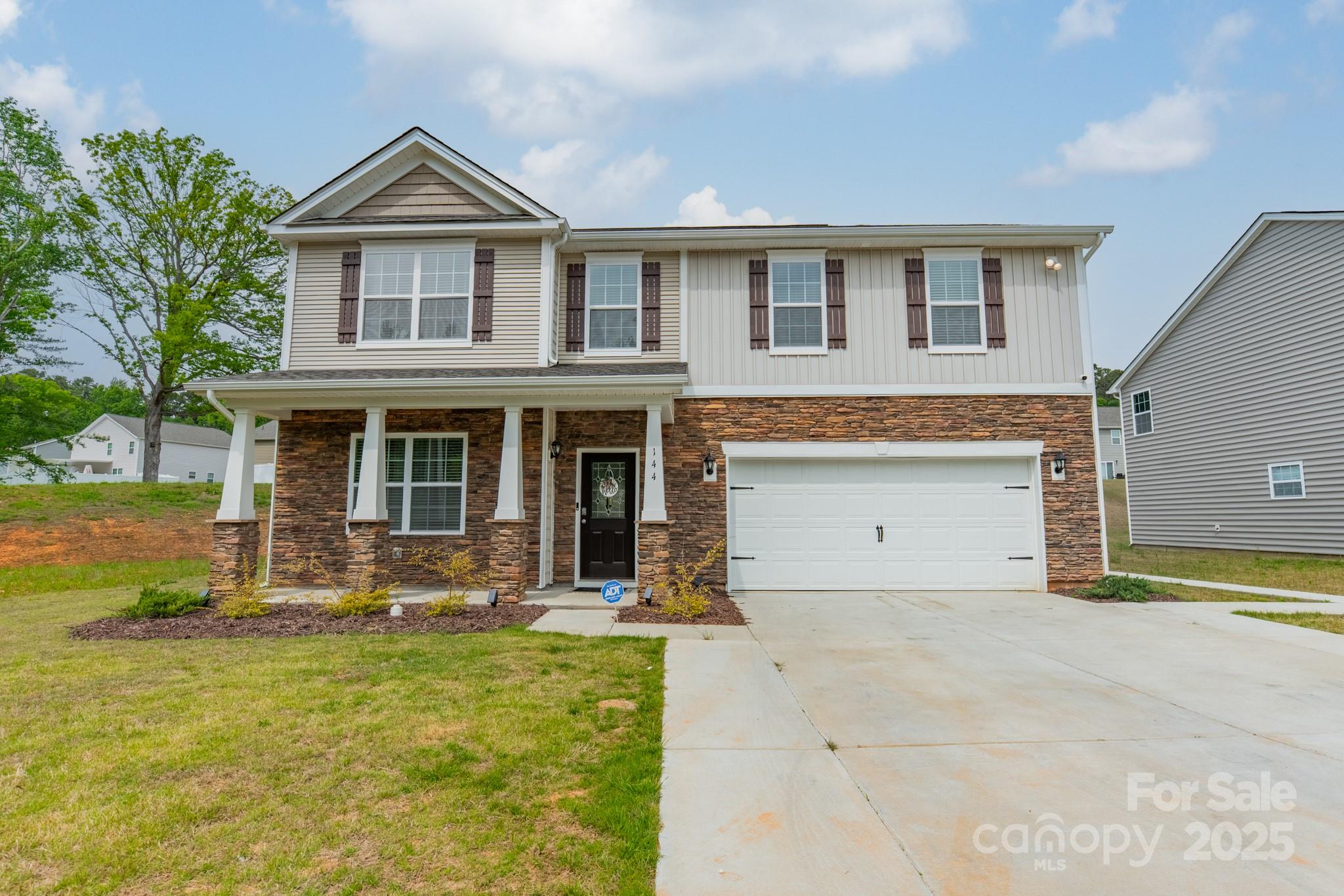 144 Flame Azalea Court Property Photo