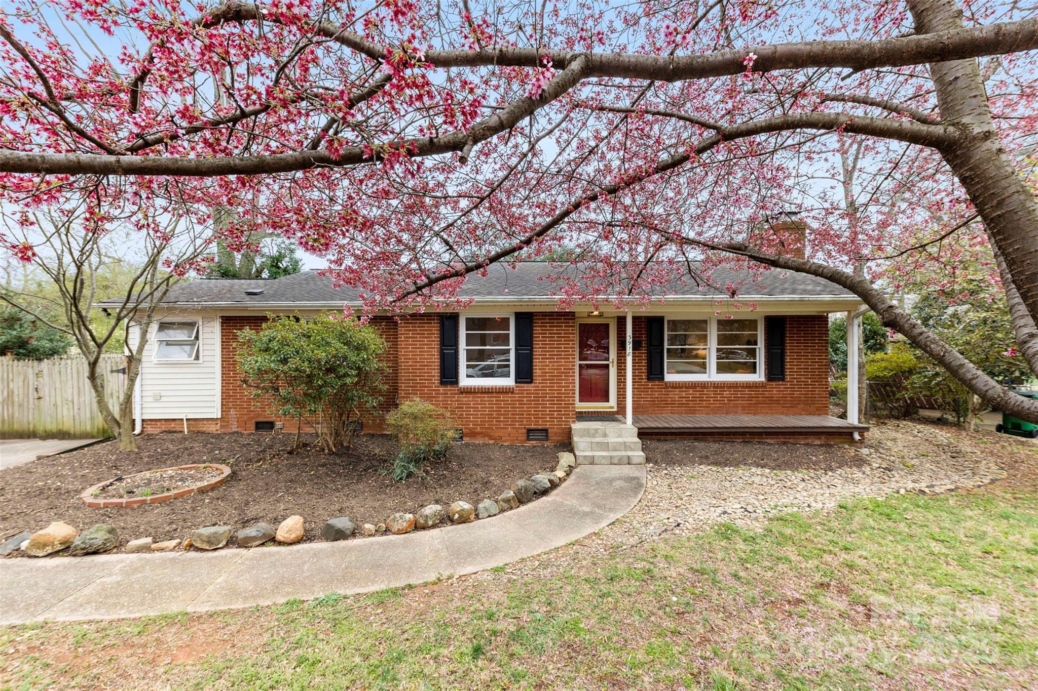 3918 Woodgreen Terrace Property Photo