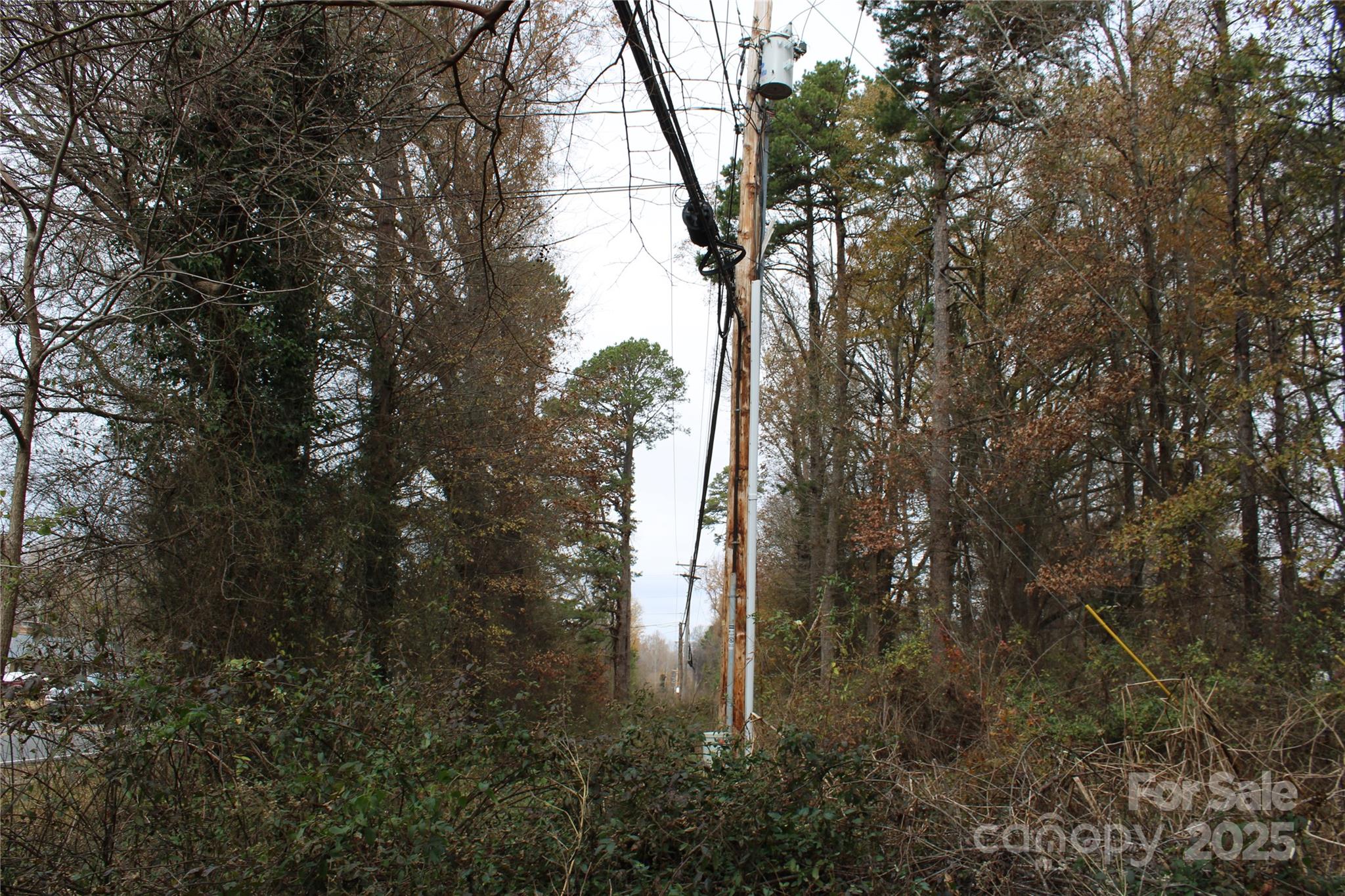 12400 Beatties Ford Road Property Photo 9
