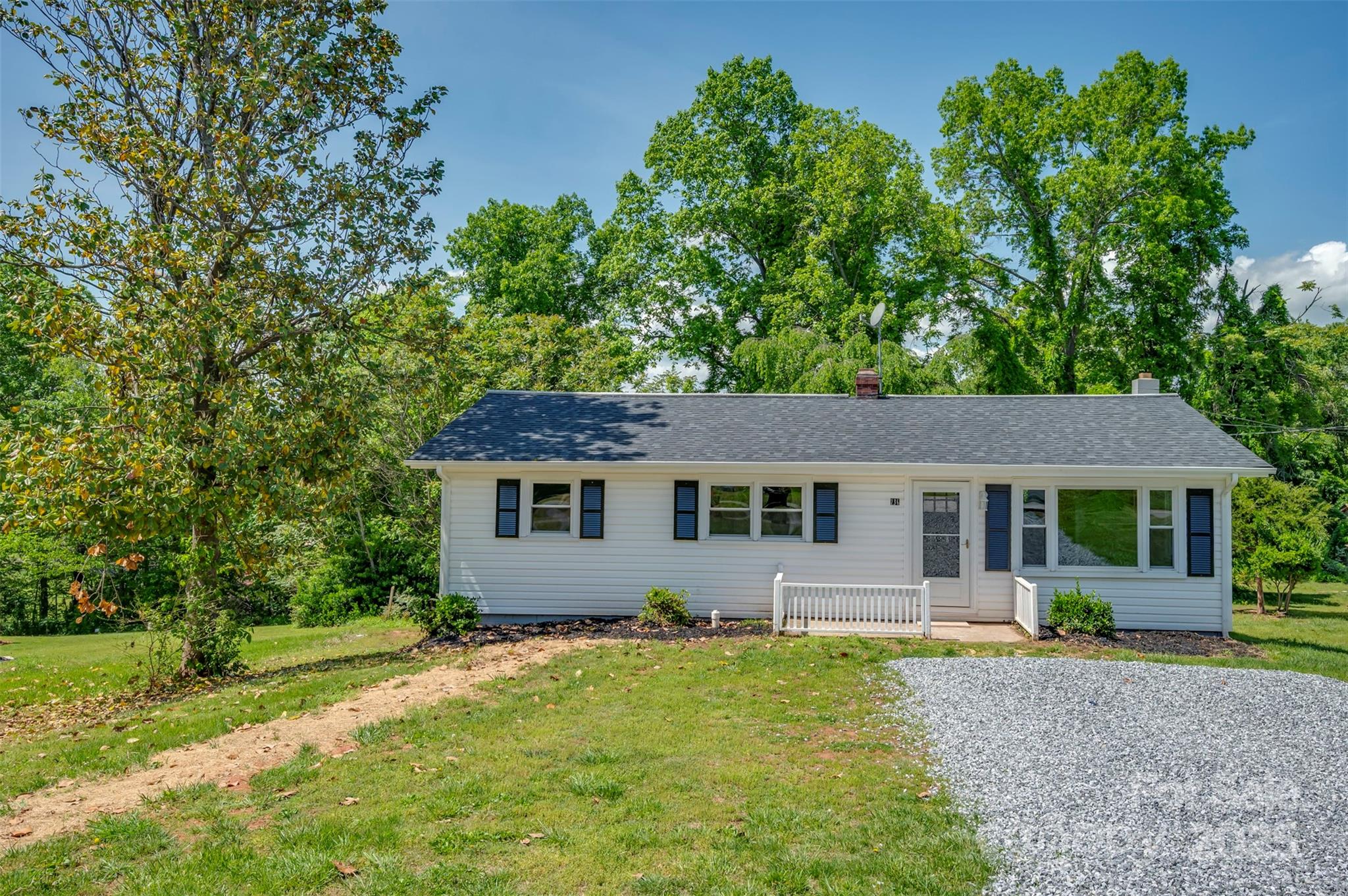 236 D Mathis Drive Property Photo