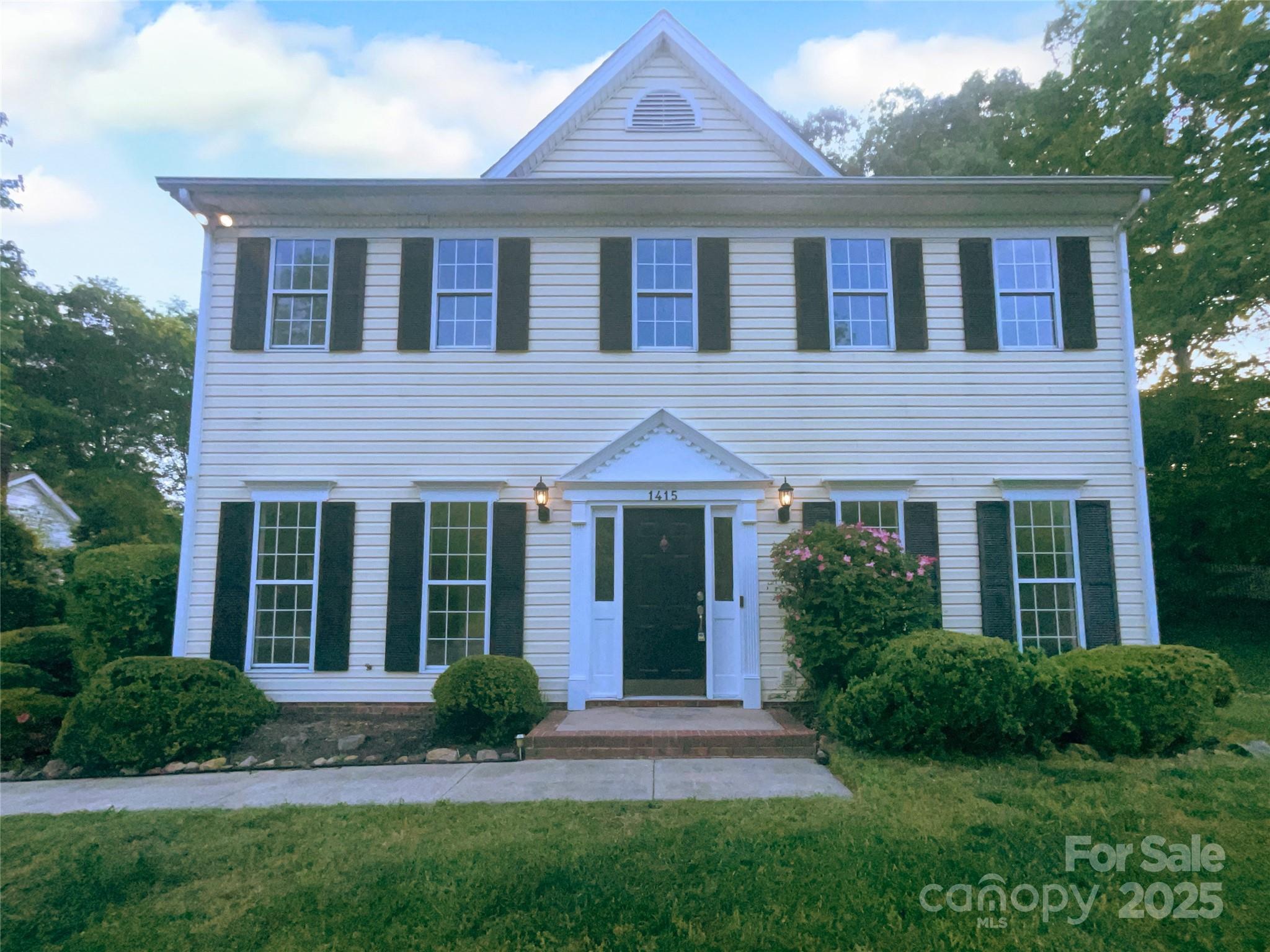 1415 Newfound Hollow Drive Property Photo