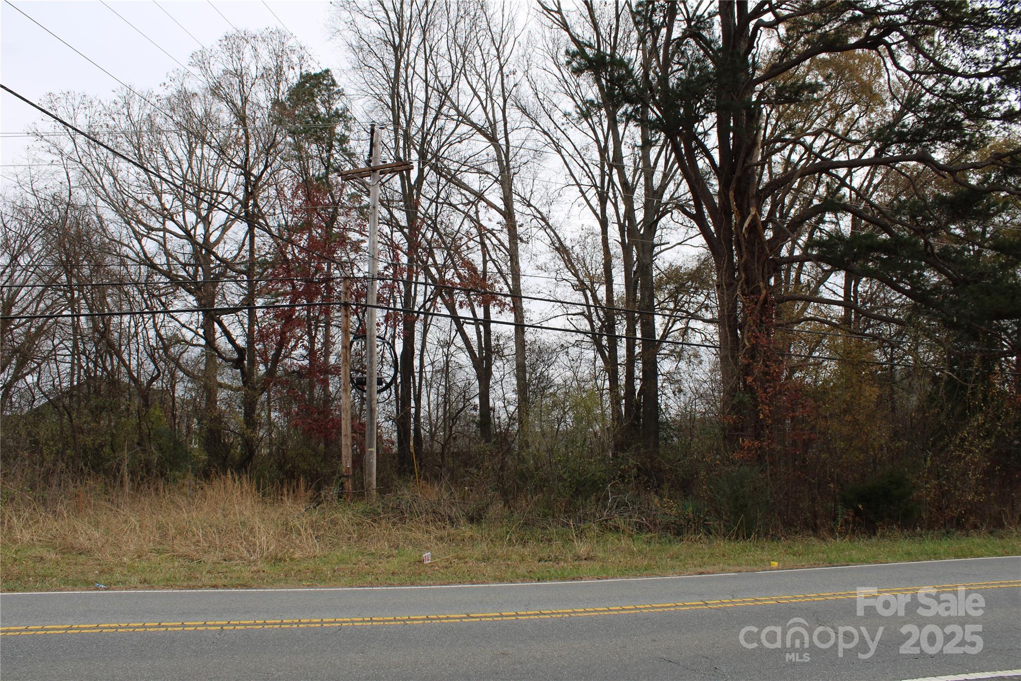12414 Beatties Ford Road Property Photo 1