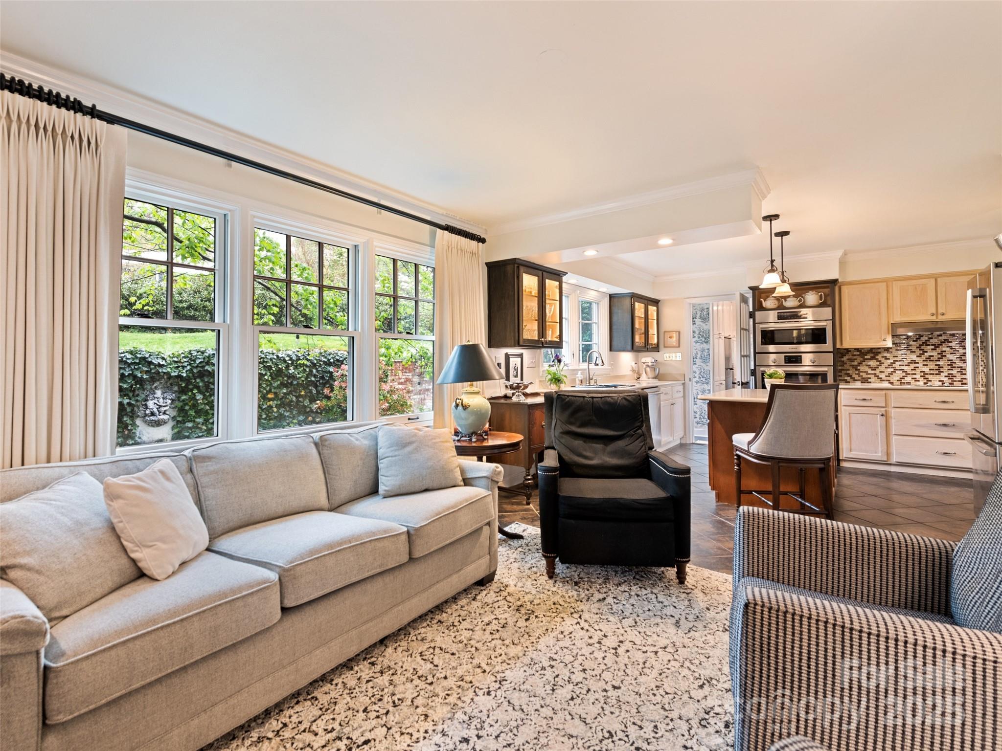 60 Club Knoll Avenue Property Photo 20