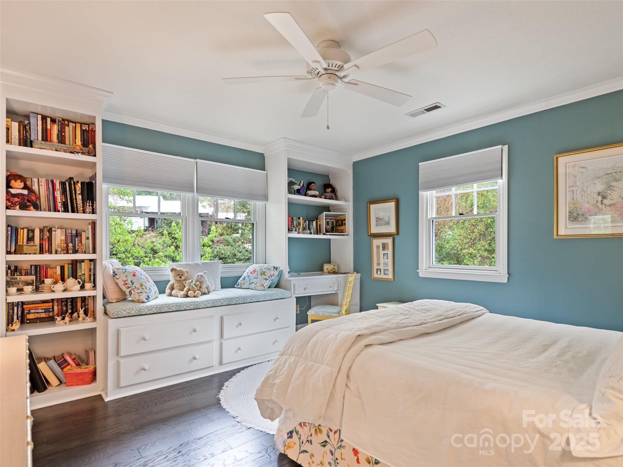 60 Club Knoll Avenue Property Photo 42