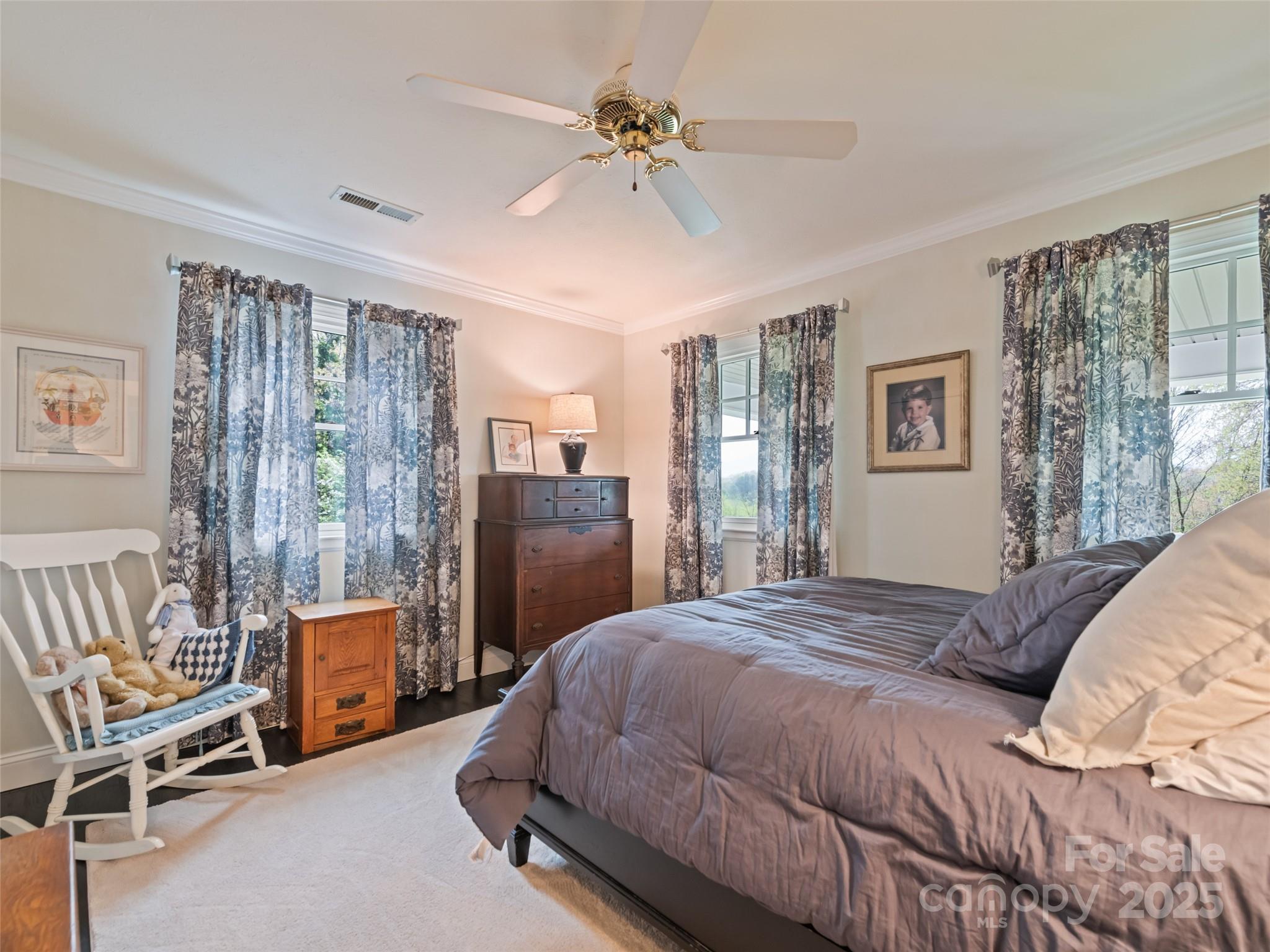 60 Club Knoll Avenue Property Photo 44