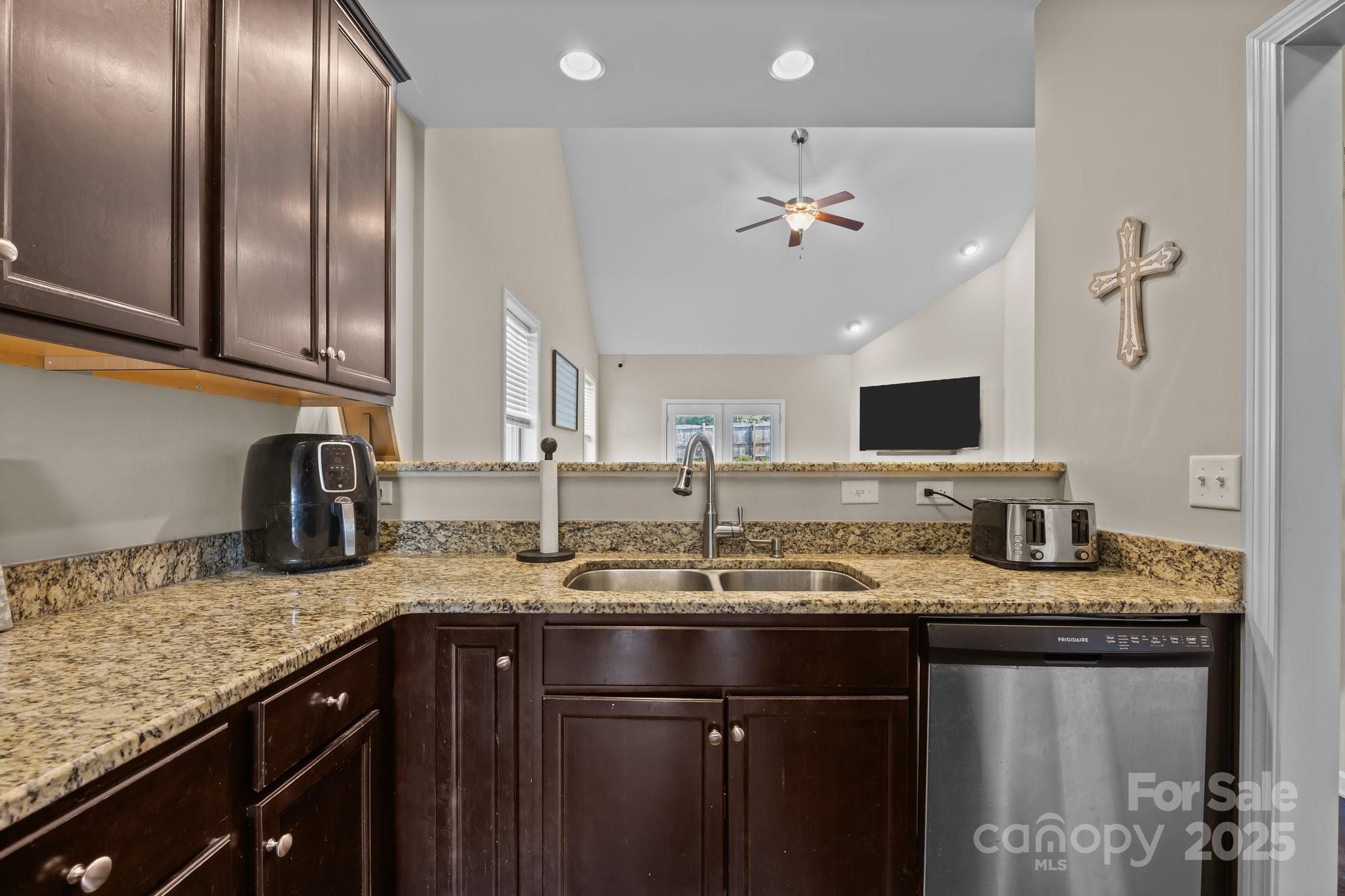 64 Mallard Run Drive Property Photo 8