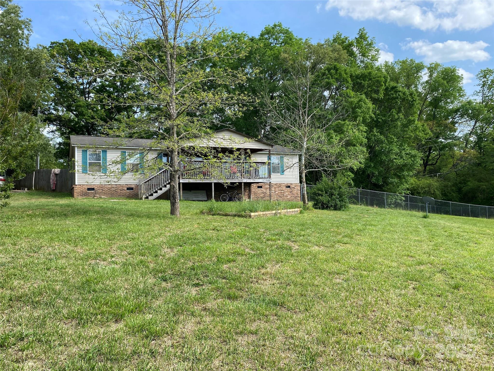 1276 Raxter Road Property Photo