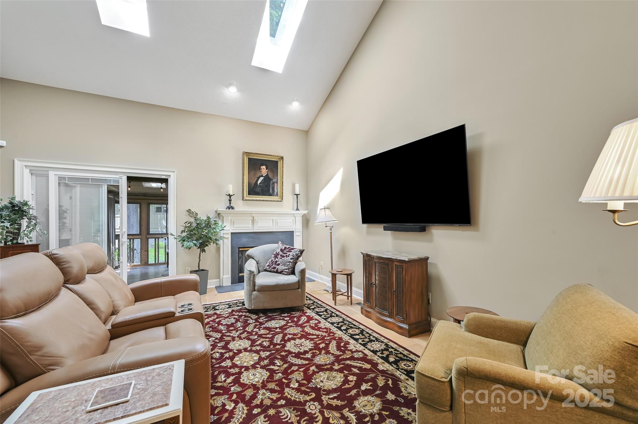 103 Red Oak Drive Property Photo 7