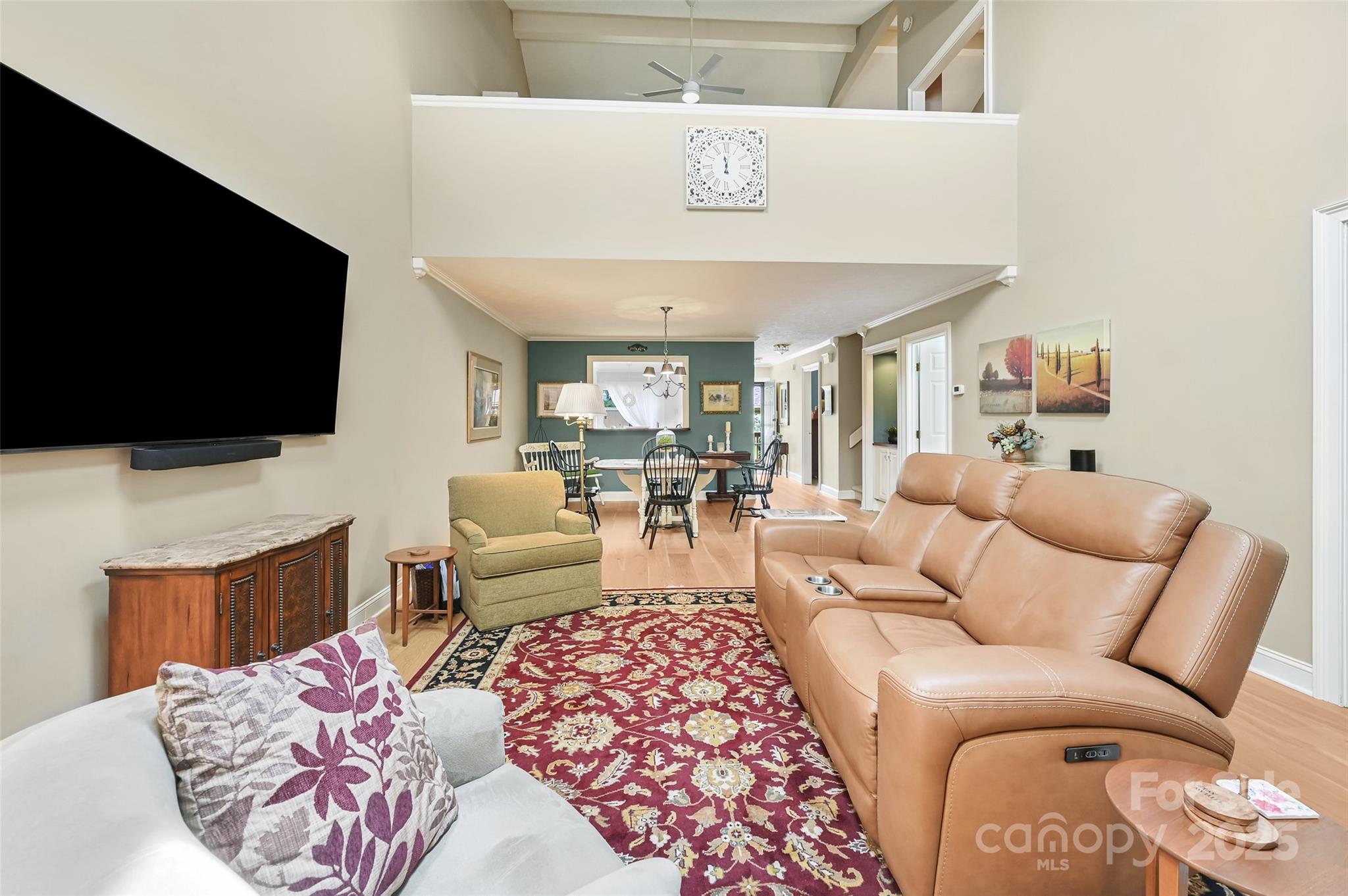 103 Red Oak Drive Property Photo 8