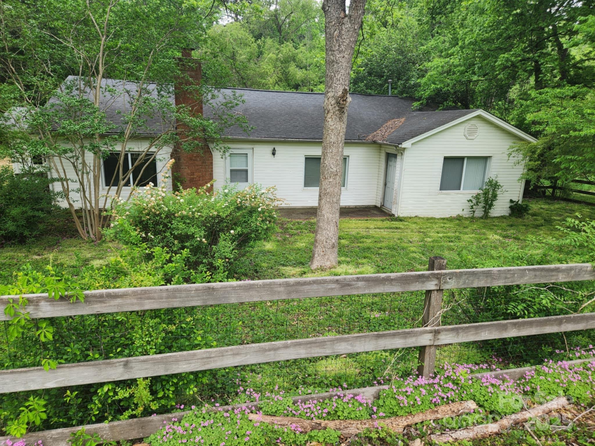 35643 City Lake Drive Property Photo