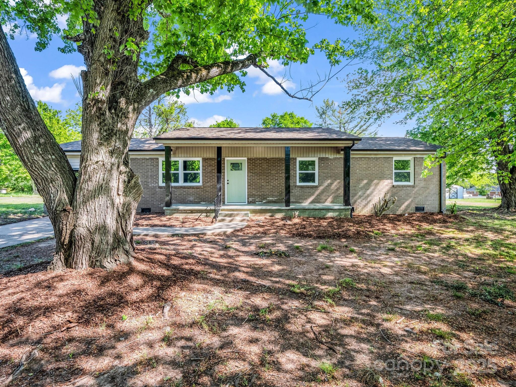 106 Borders Road Property Photo 1