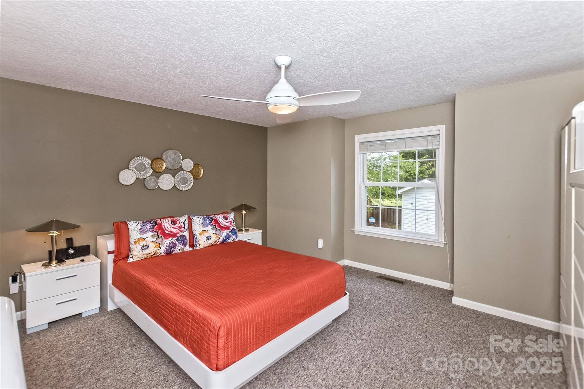 301 Theron Court Property Photo 13