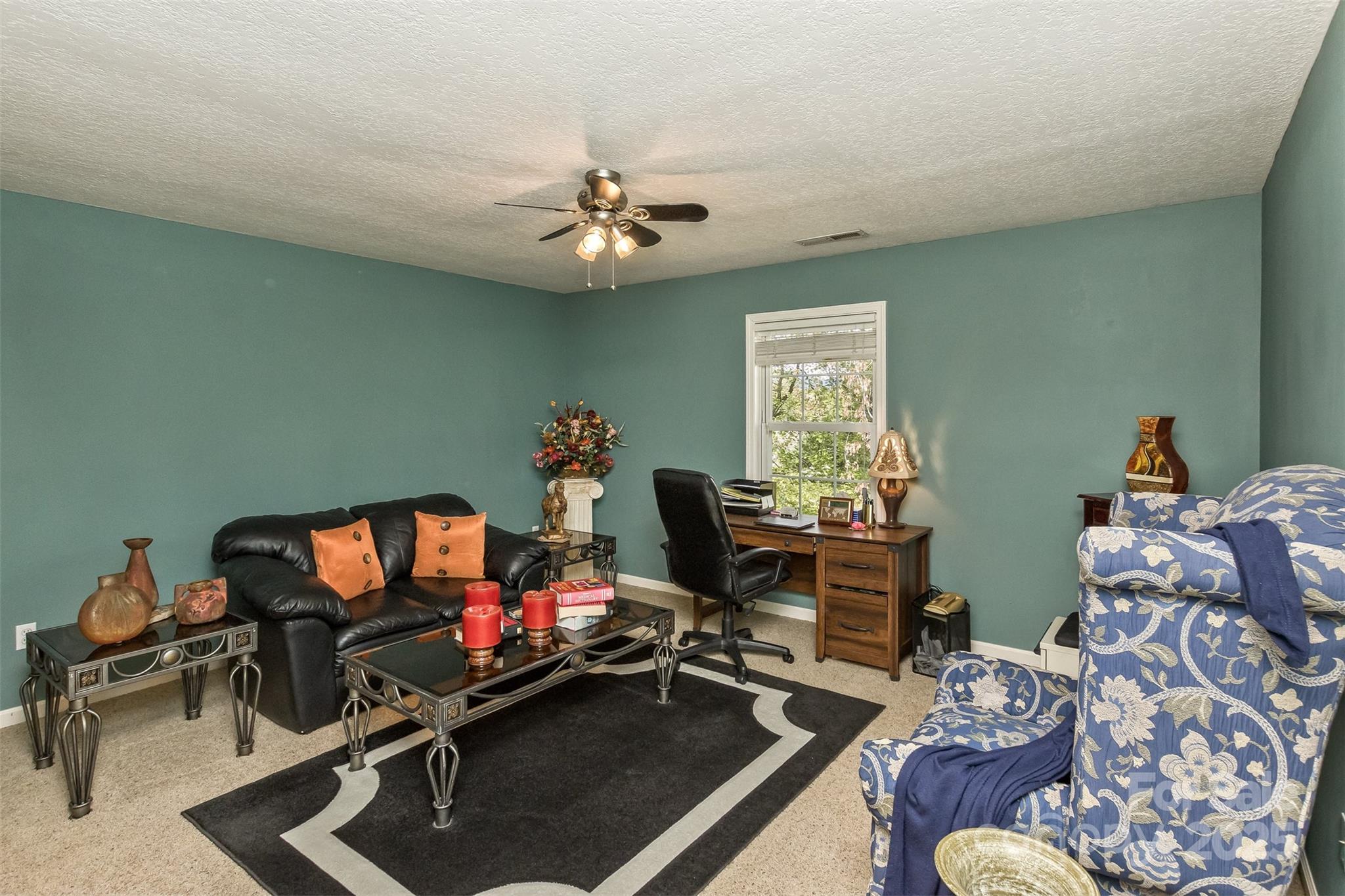 301 Theron Court Property Photo 25