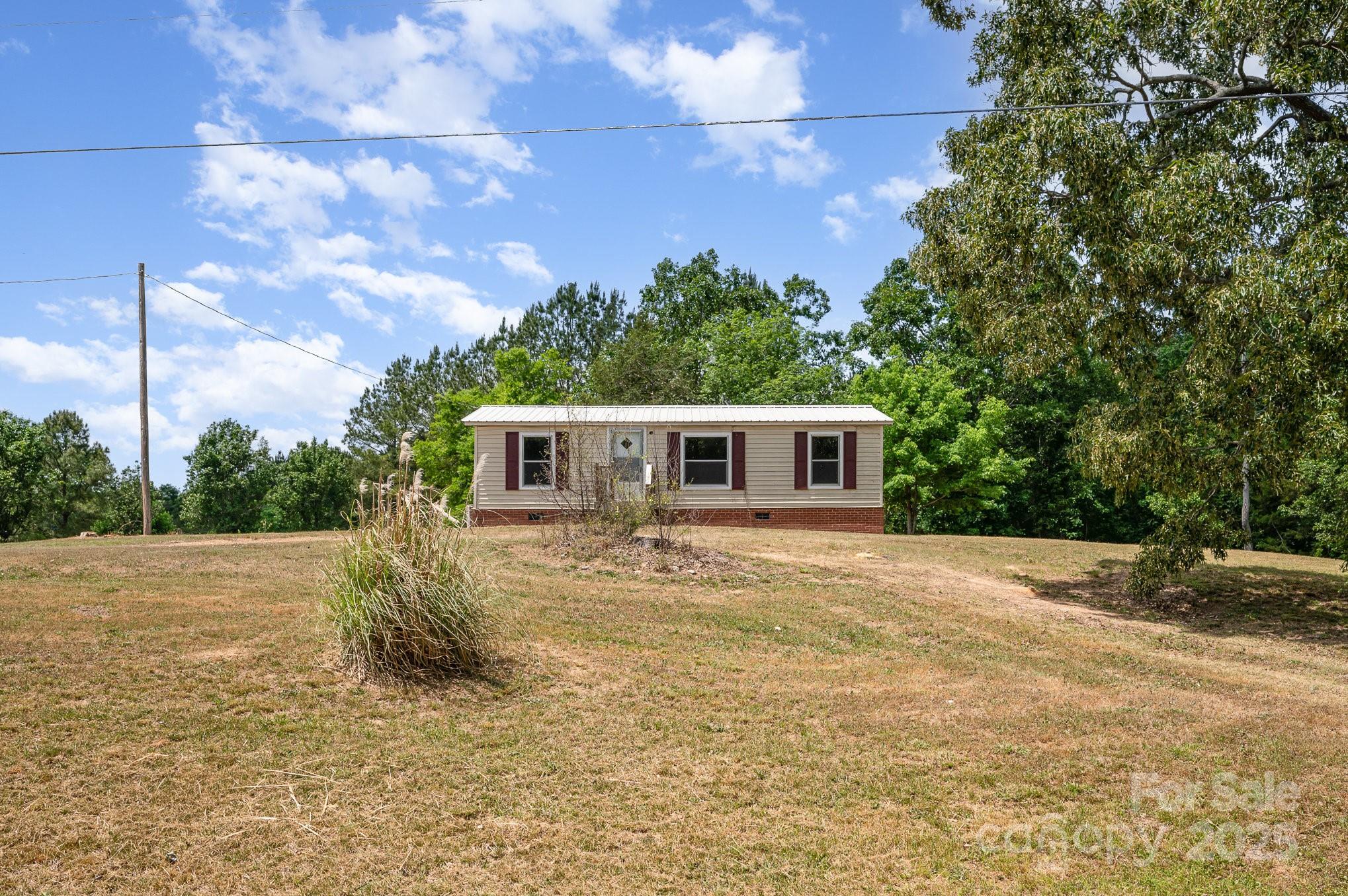 857 Bowers Road Property Photo 2