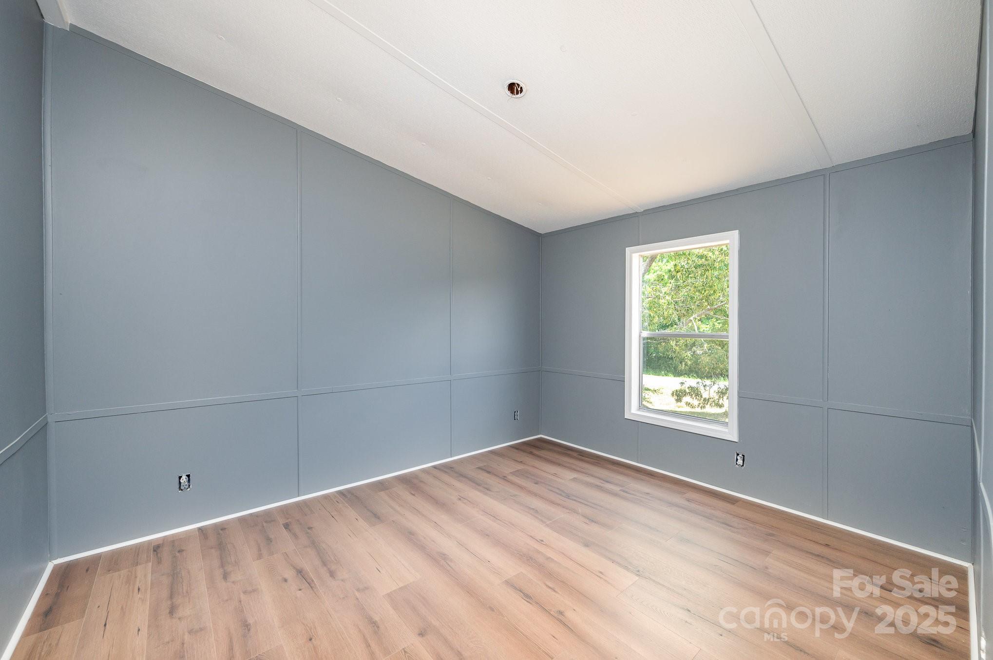 857 Bowers Road Property Photo 10