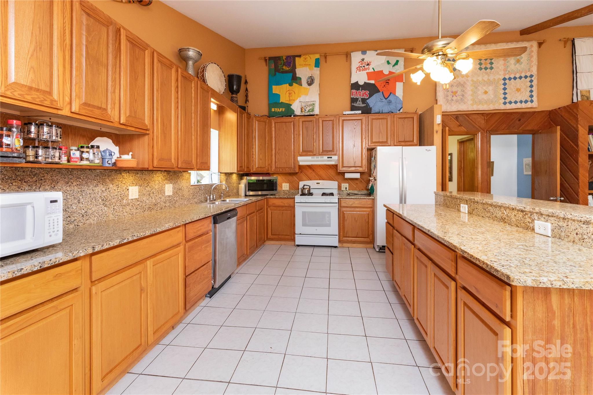 28 & 29 Spruce Chase Lane Property Photo 8
