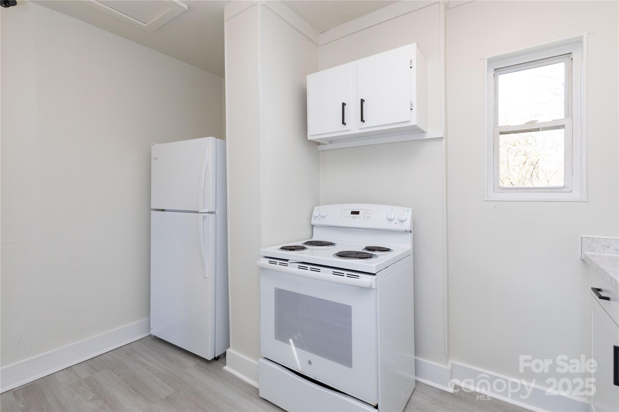 28 Bass Lane Property Photo 7