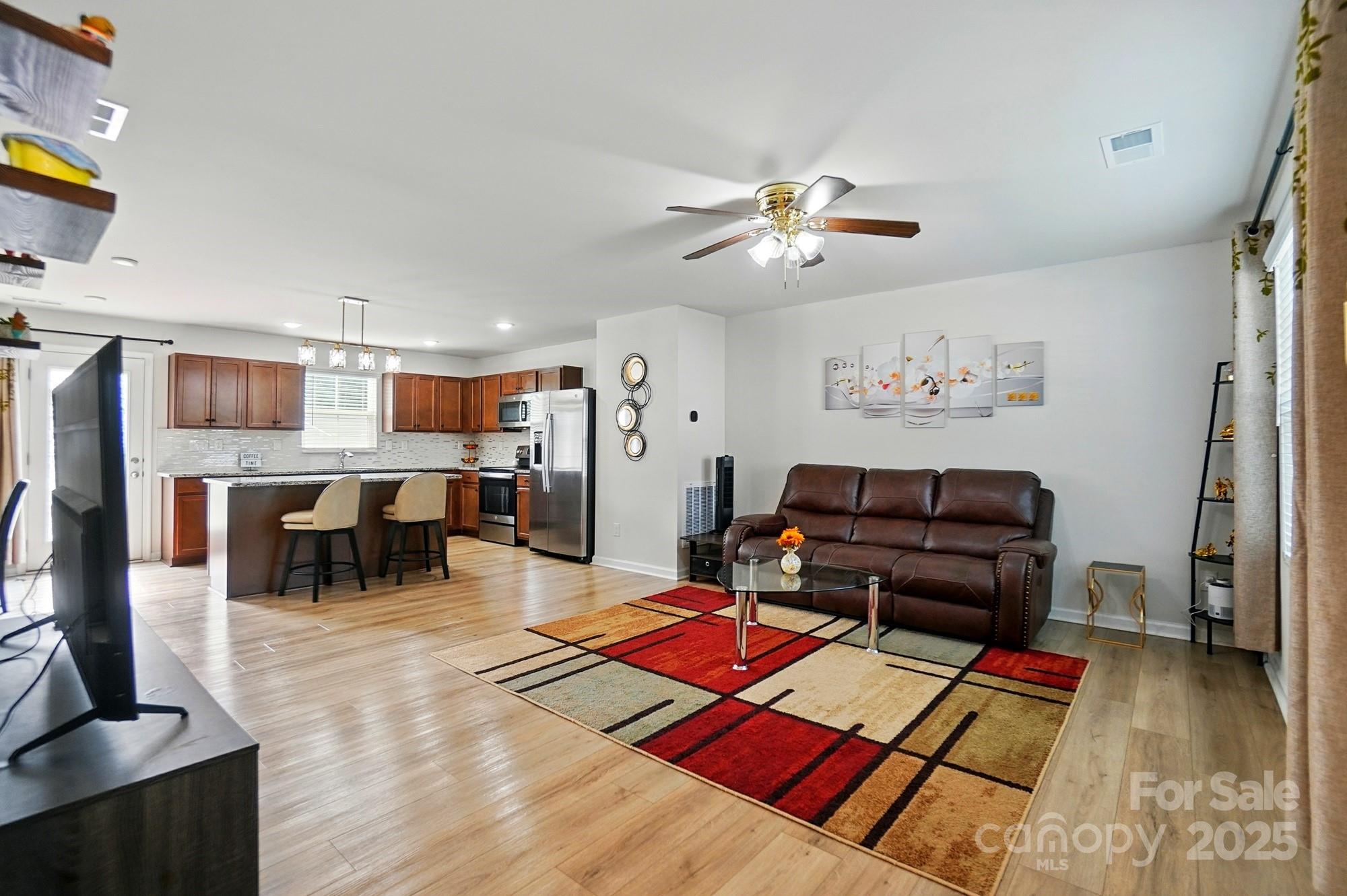 4439 Wild Ridge Drive Property Photo 3