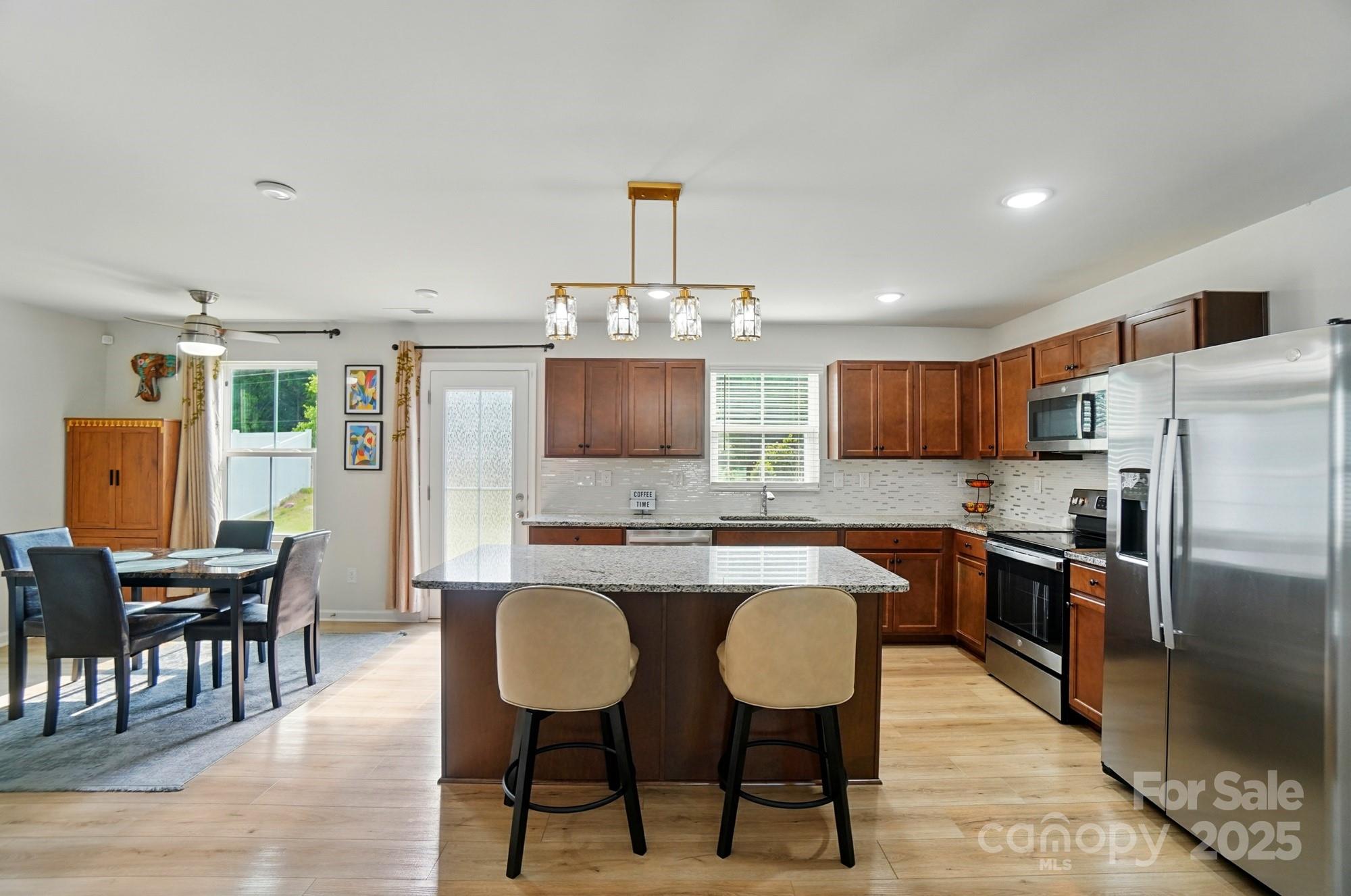 4439 Wild Ridge Drive Property Photo 9