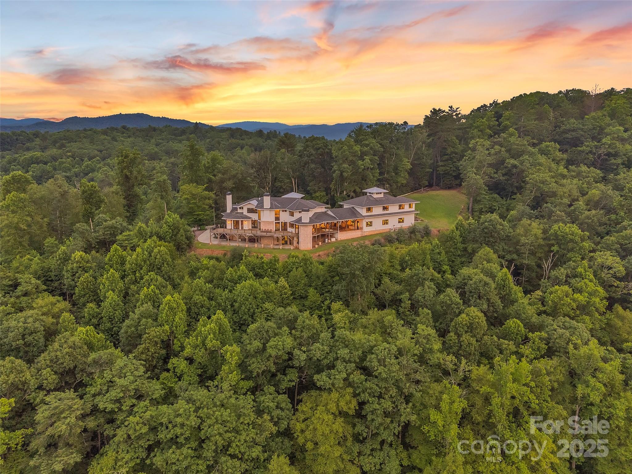 26 Bonnies Cove Trail Property Photo 3