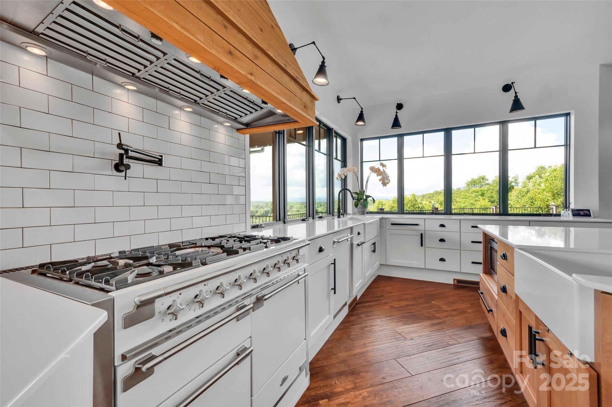 26 Bonnies Cove Trail Property Photo 14