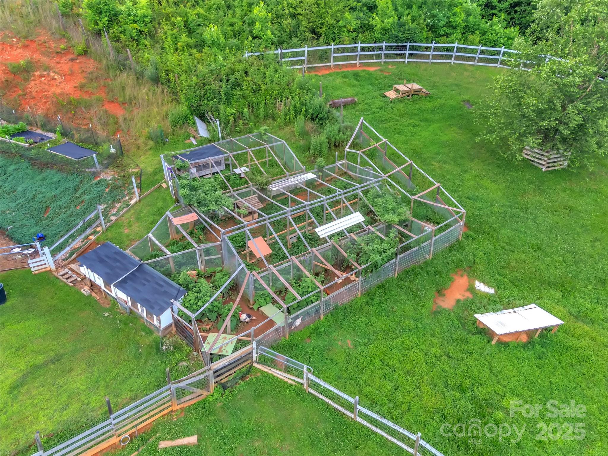 26 Bonnies Cove Trail Property Photo 38