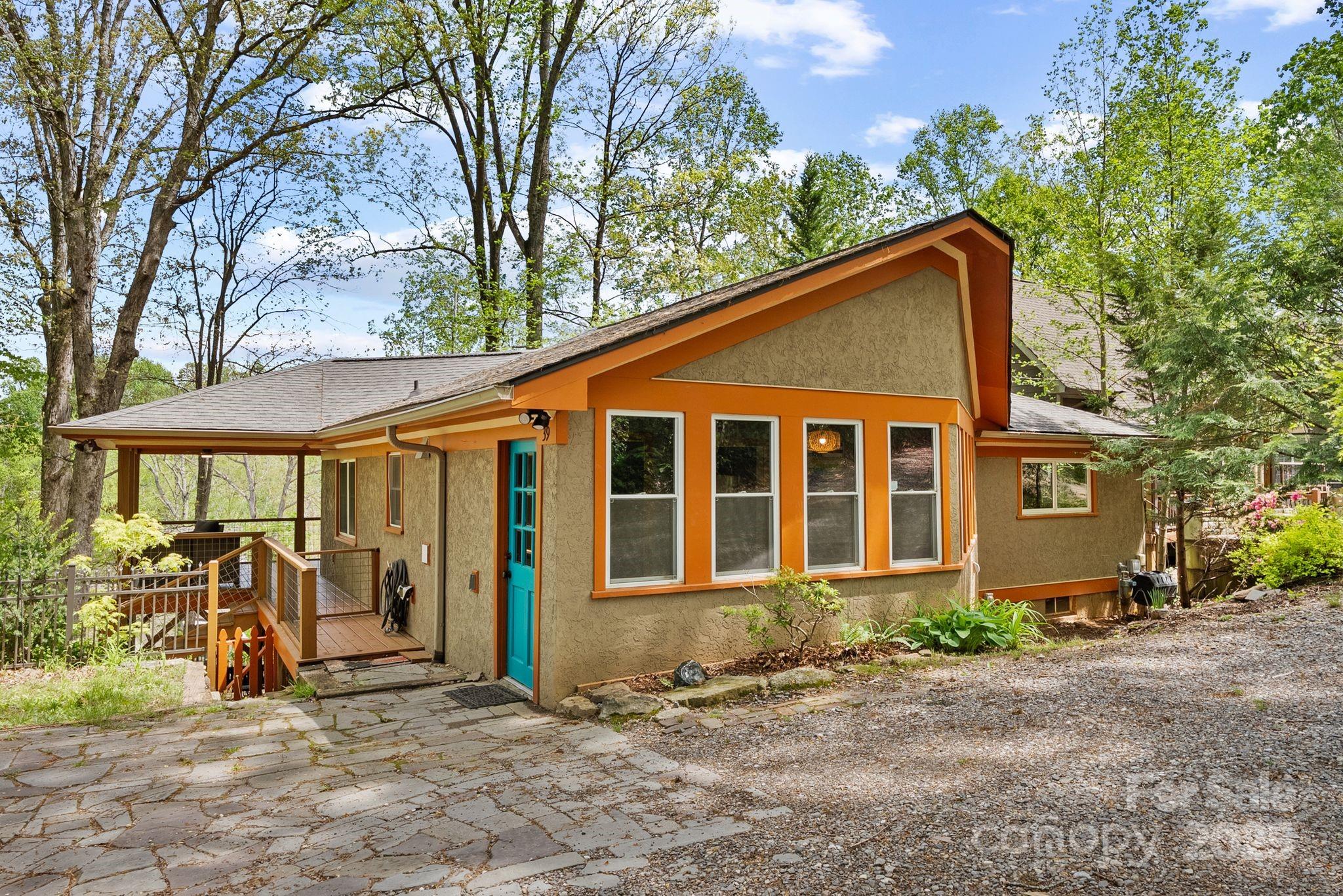 39 Hibriten Drive Property Photo