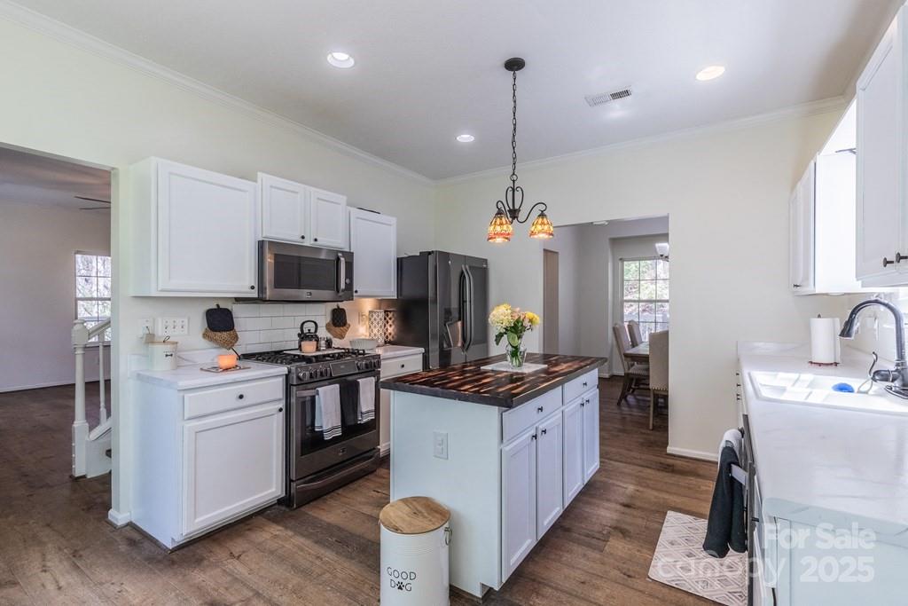 224 Concord Lane Property Photo 9