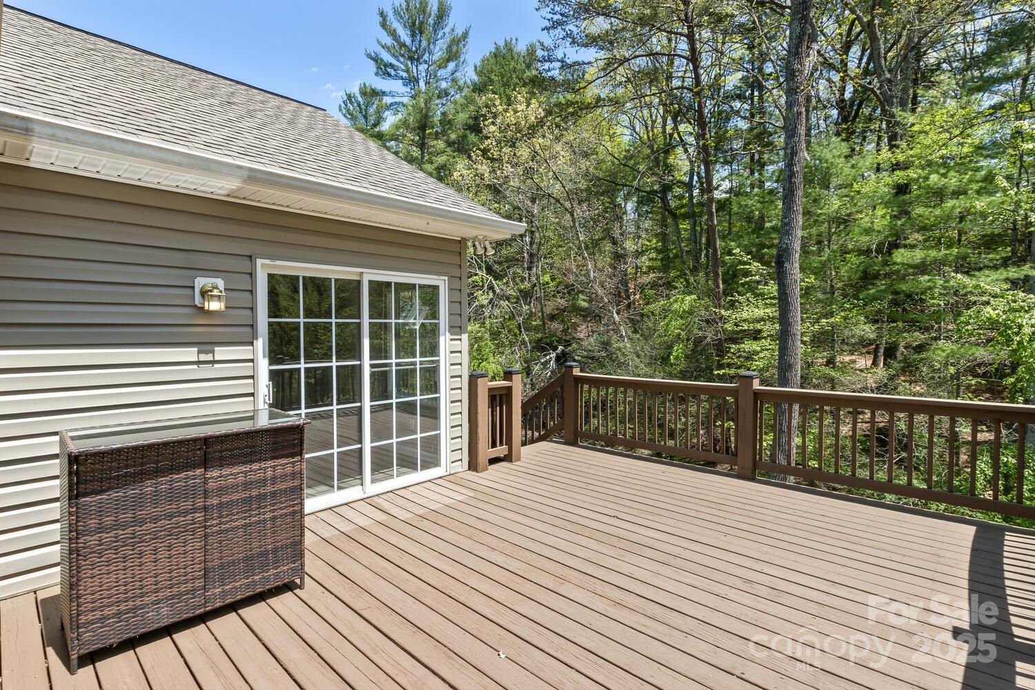 689 New Haw Creek Road Property Photo 12