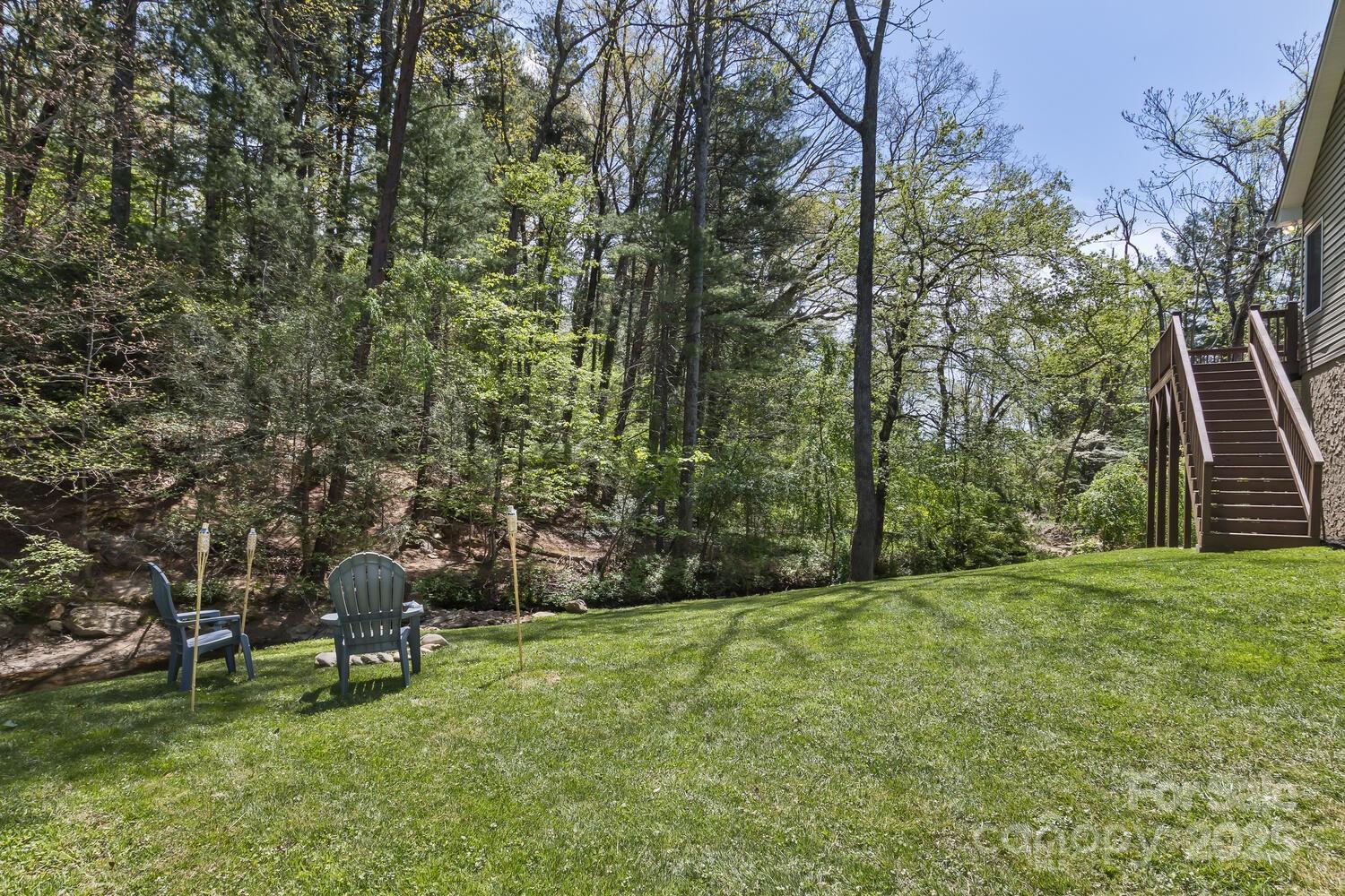 689 New Haw Creek Road Property Photo 18