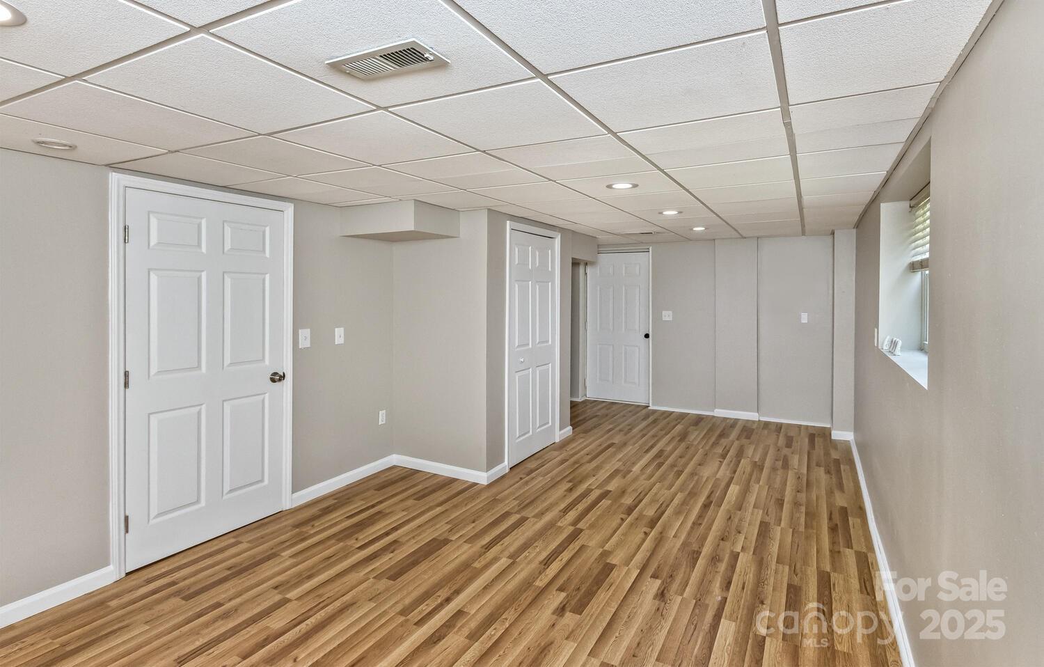 689 New Haw Creek Road Property Photo 29