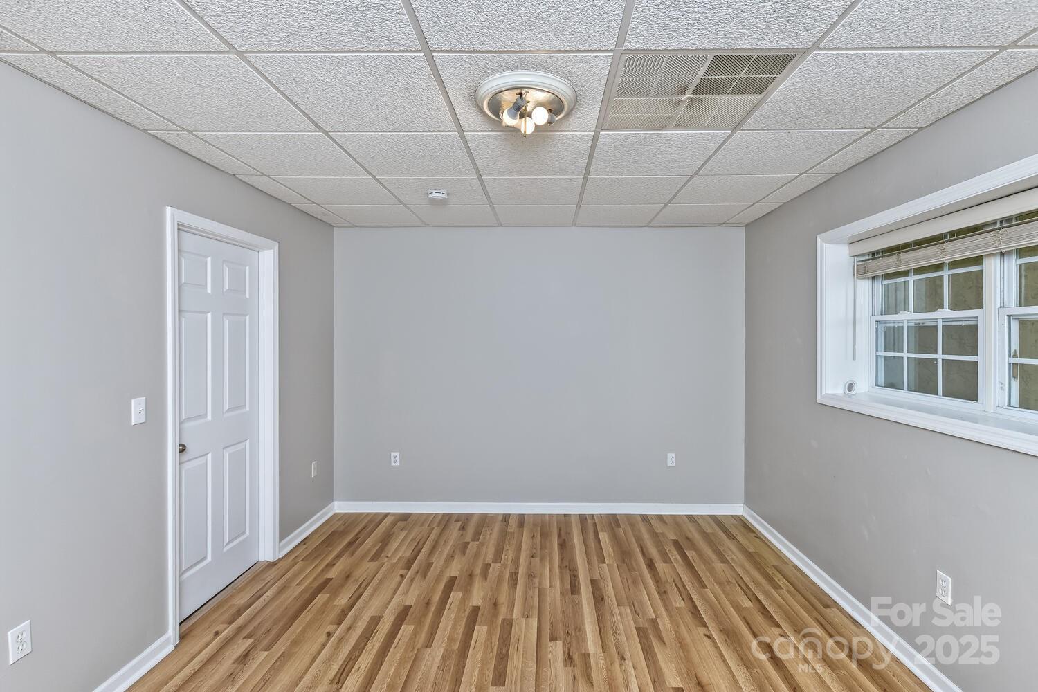 689 New Haw Creek Road Property Photo 31