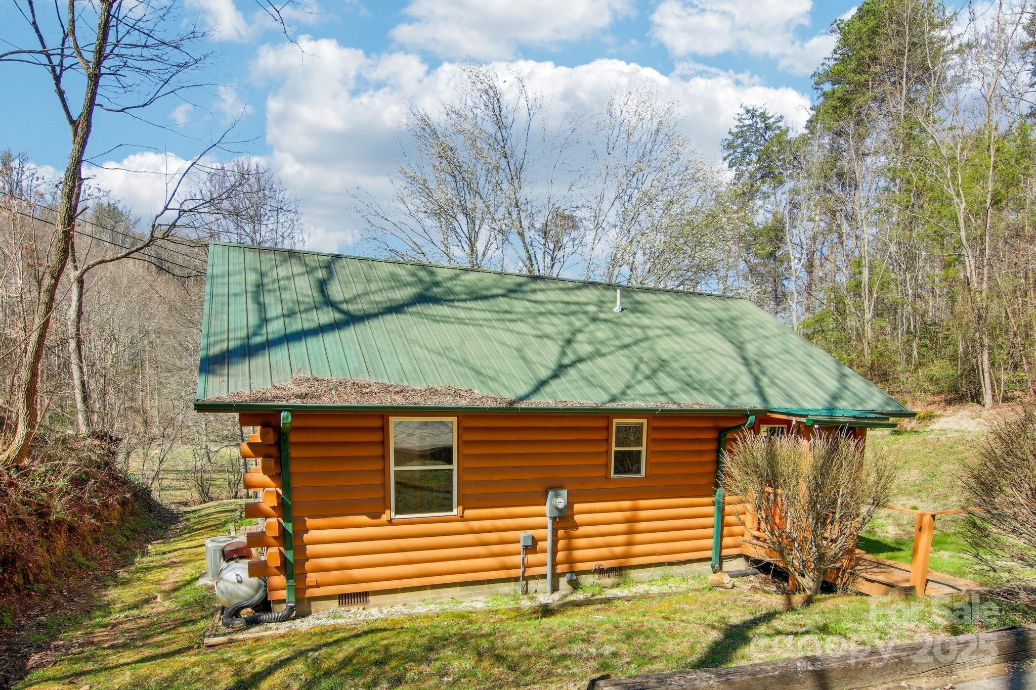 33 Shepherds Creek Road Property Photo 11