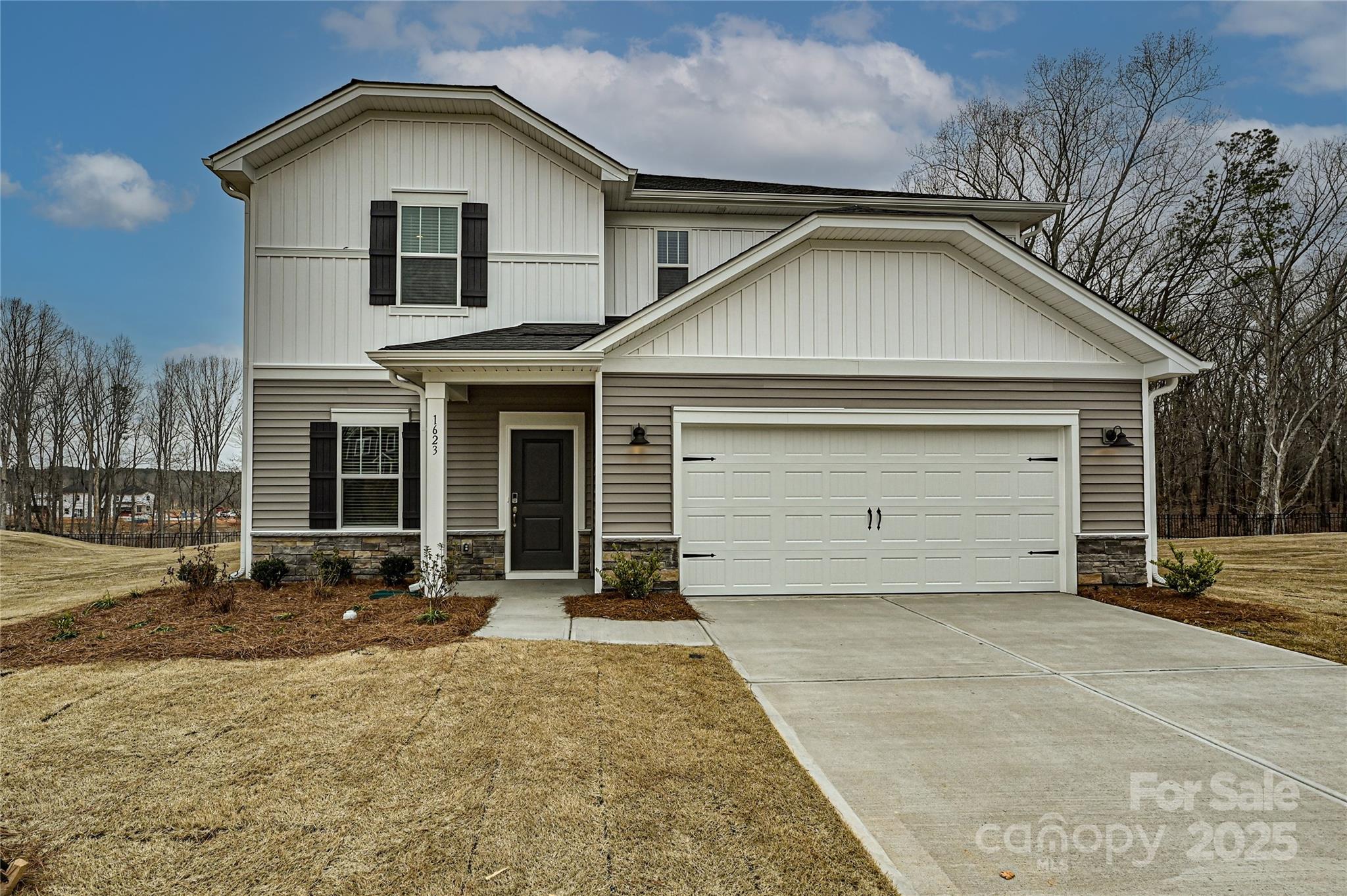2127 Rolling Hills Court Property Photo