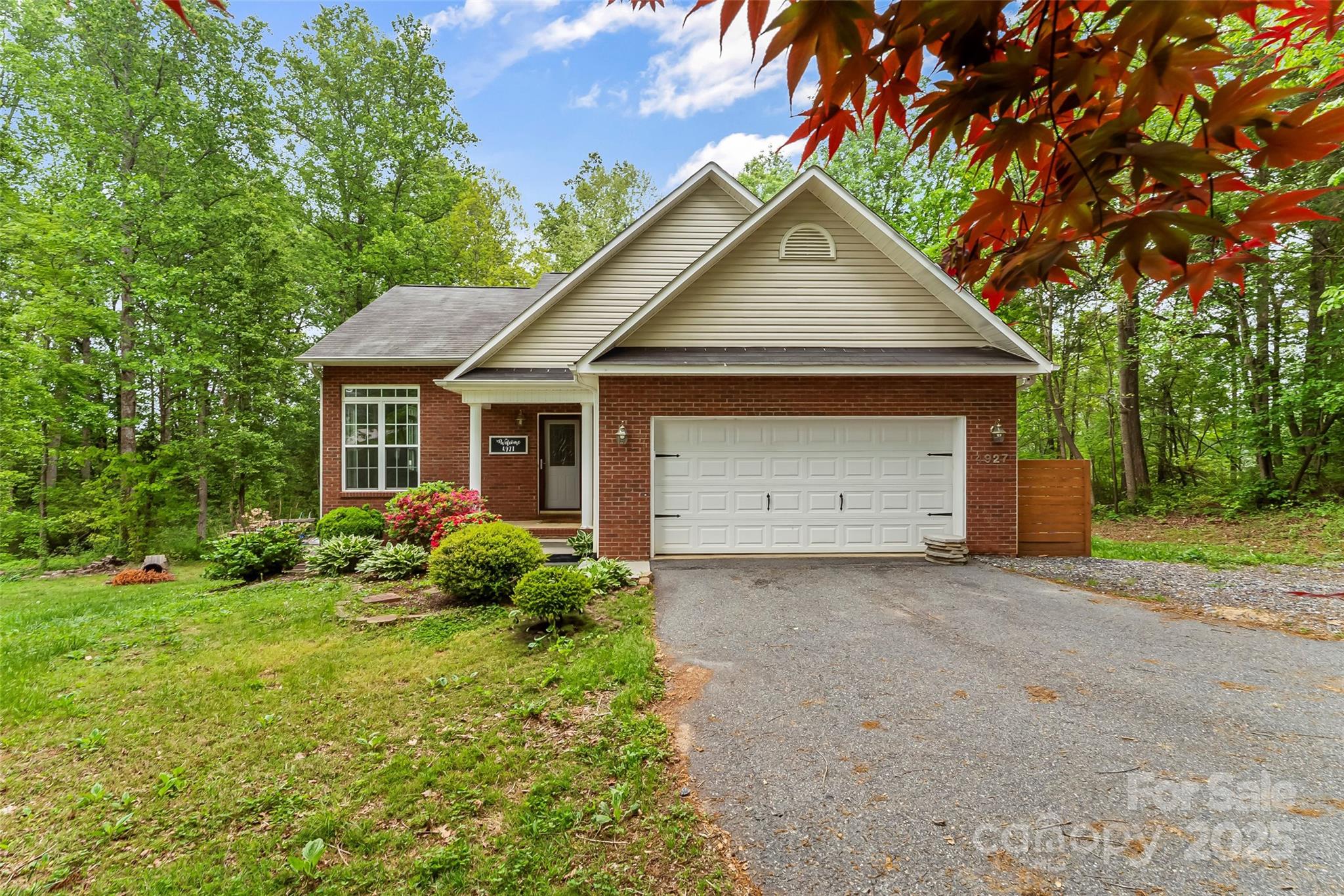 4927 Gateway Drive Property Photo 25