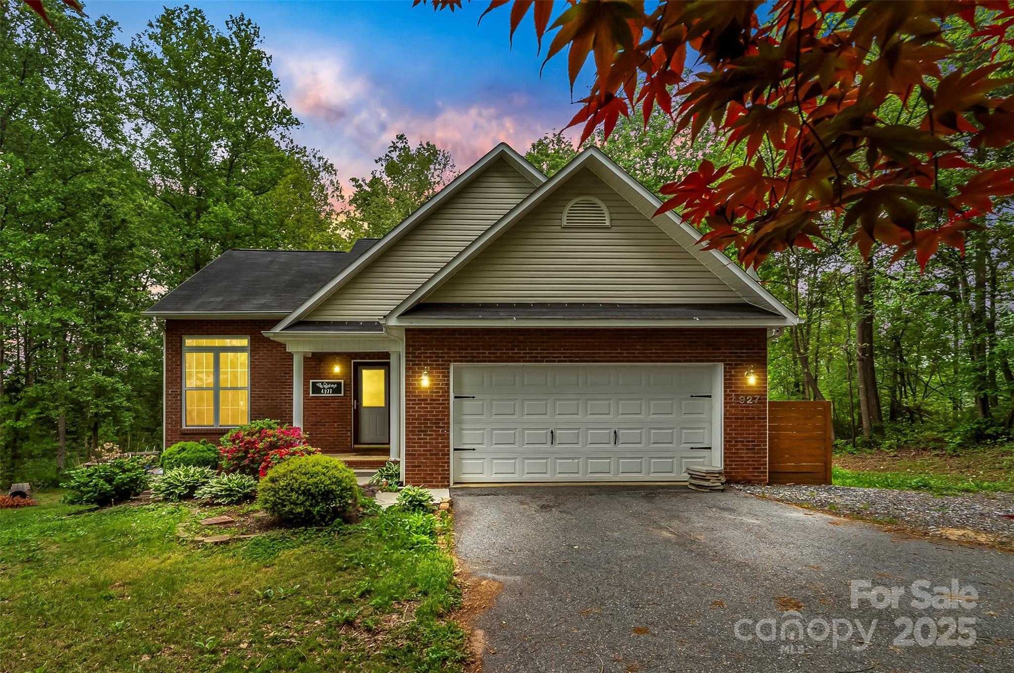 4927 Gateway Drive Property Photo 26