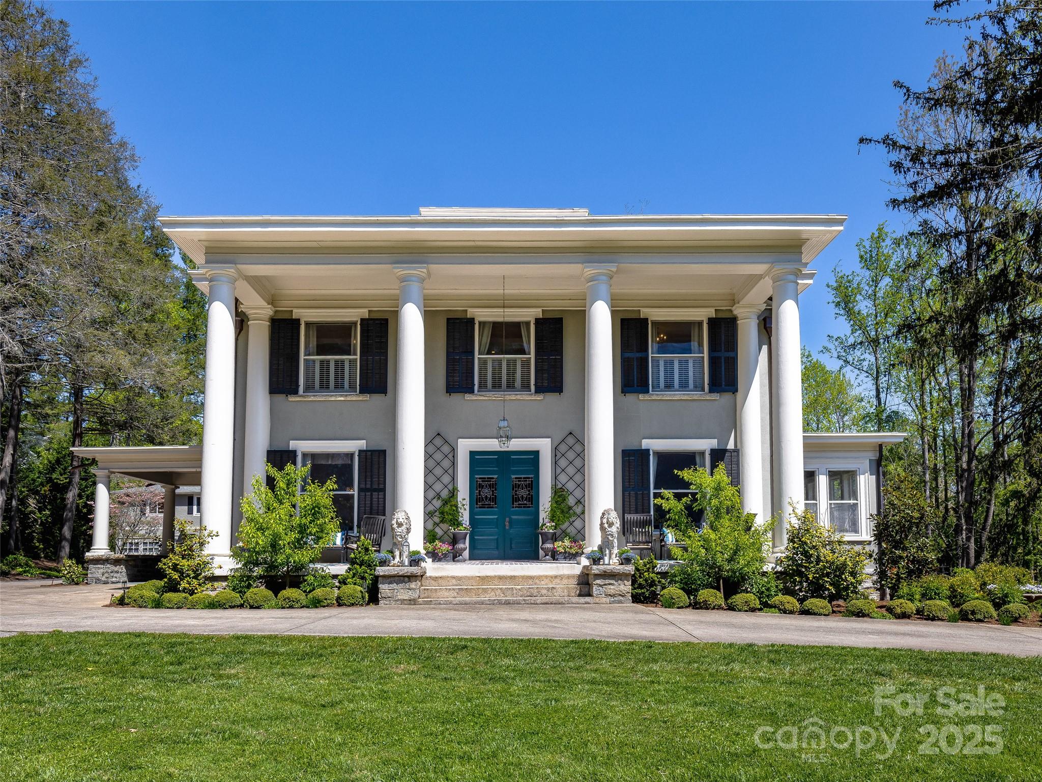 1235 5th Avenue Property Photo