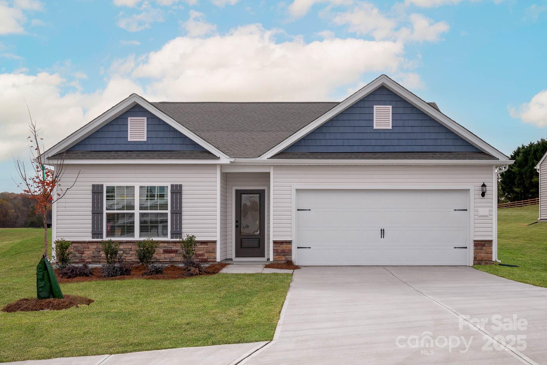 3451 Saddlebred Drive Property Photo