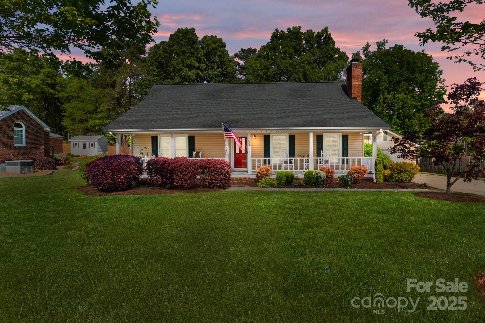 806 Mcgregor Drive Property Photo