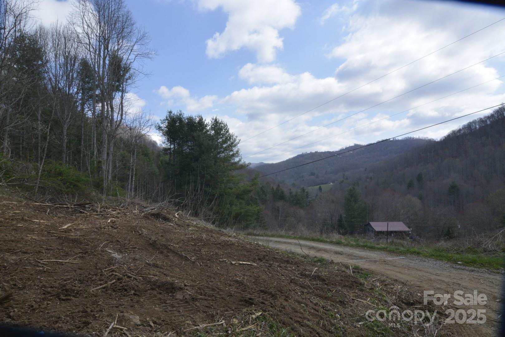 220 Screaming Eagle Drive Property Photo 10