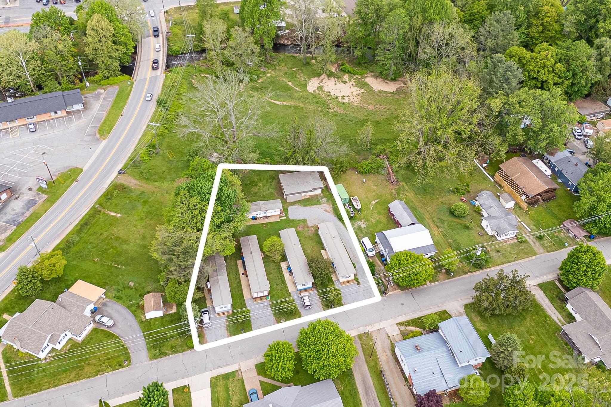 560 Westwood Circle Property Photo 10